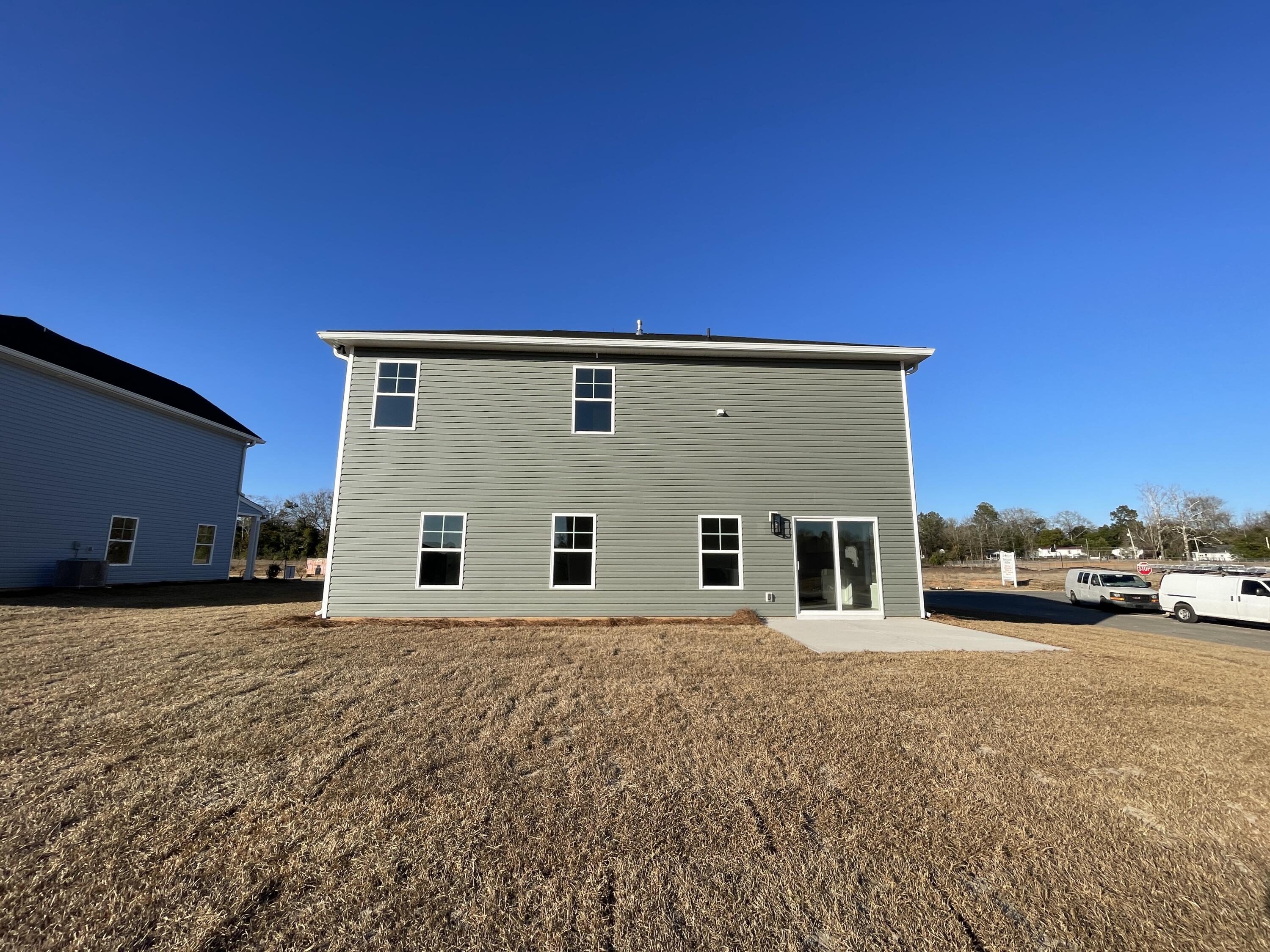 3471 NW Tanbark Oak Lane