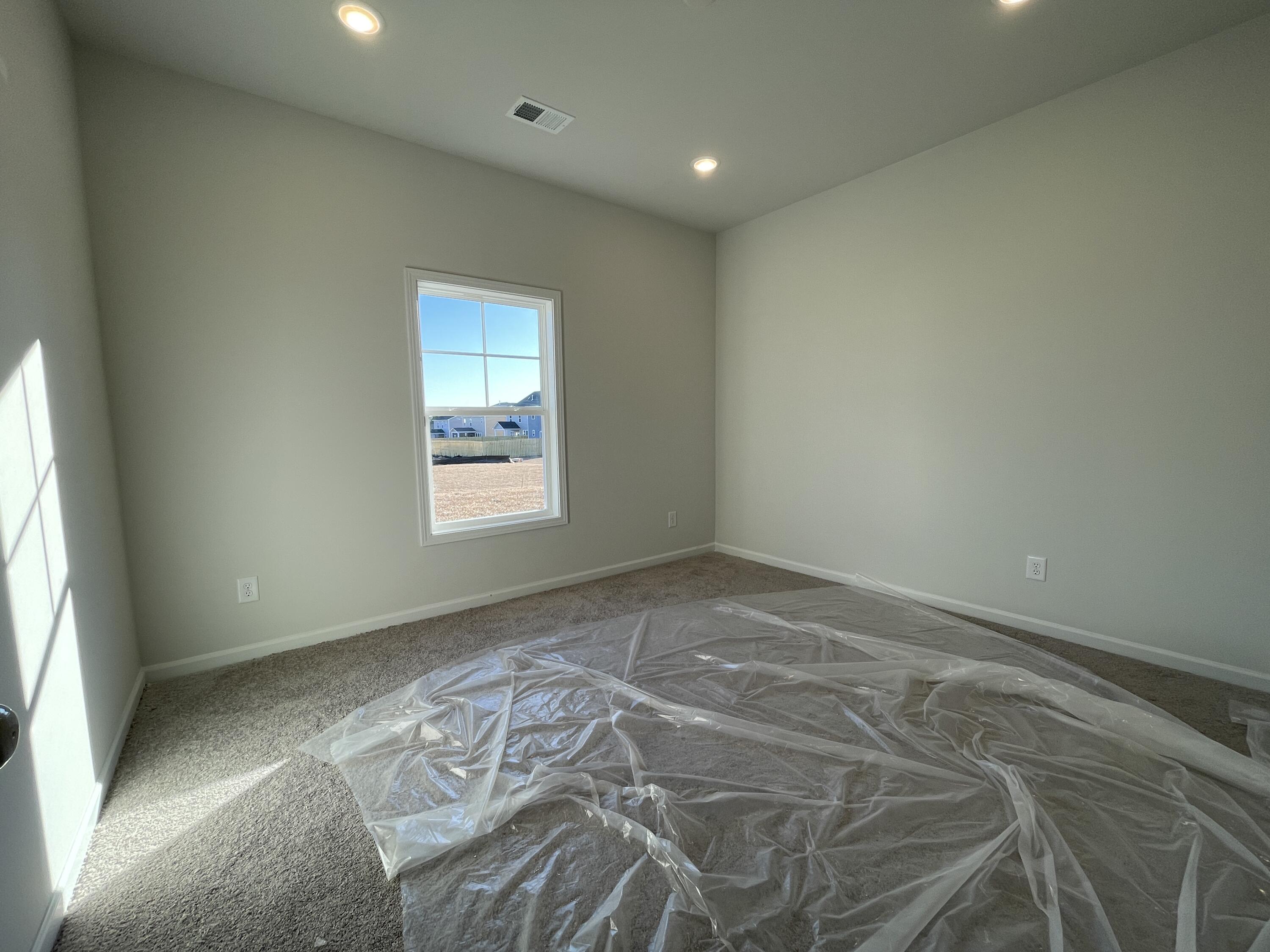 3471 NW Tanbark Oak Lane