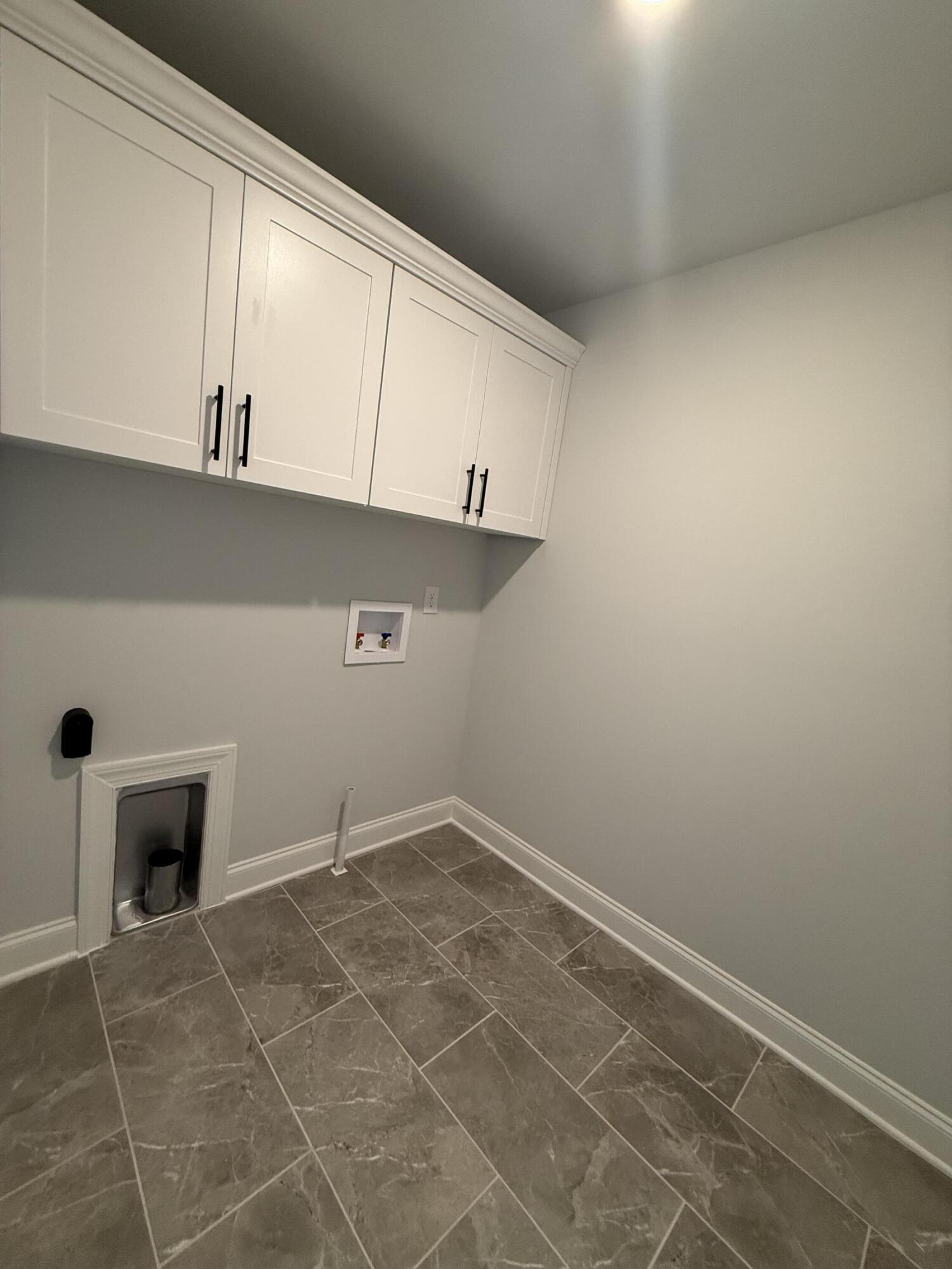 3139 Rosewood Drive