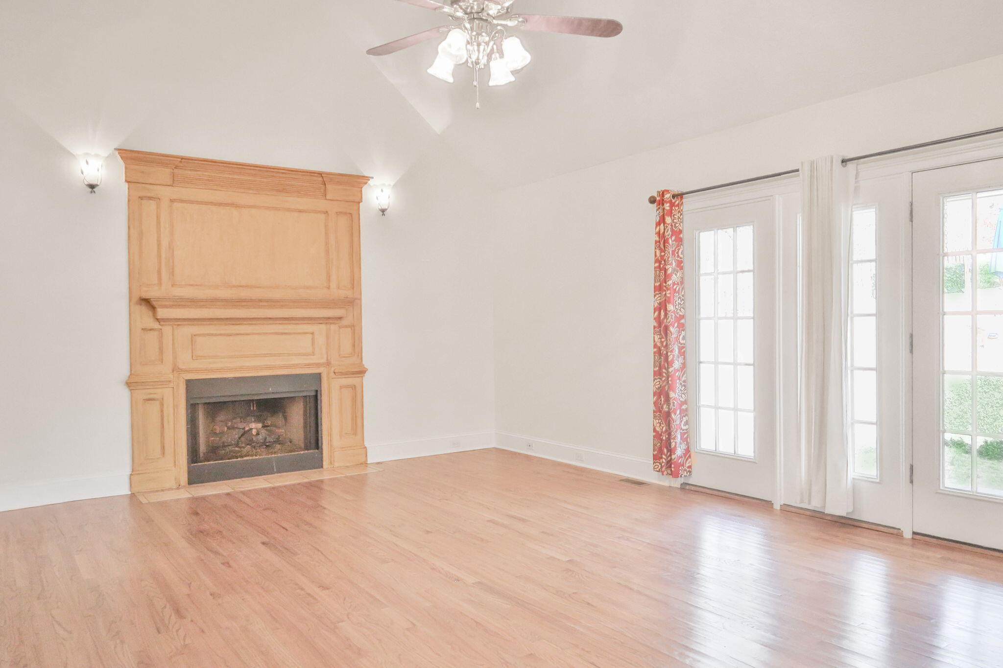 2022 Mayfield Drive