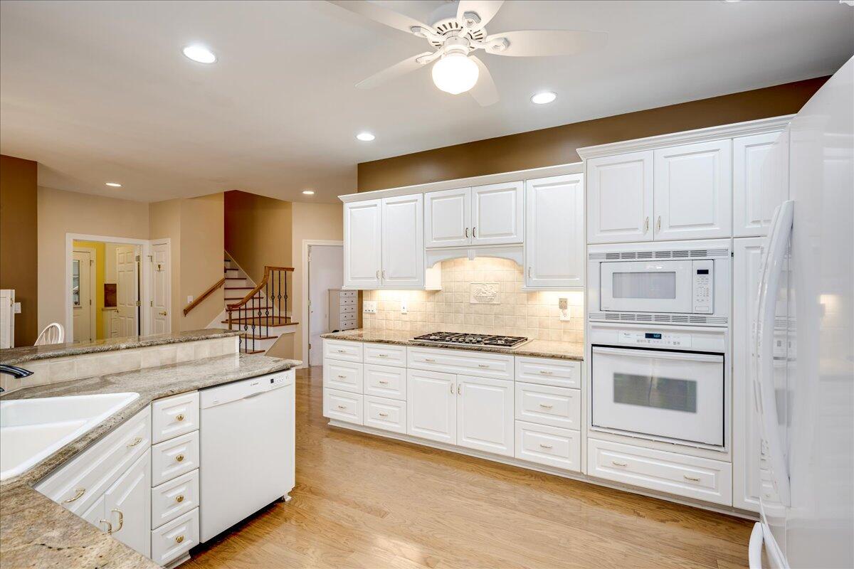 492 Cedric Way