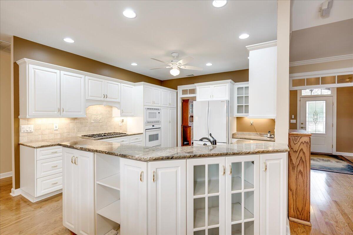 492 Cedric Way