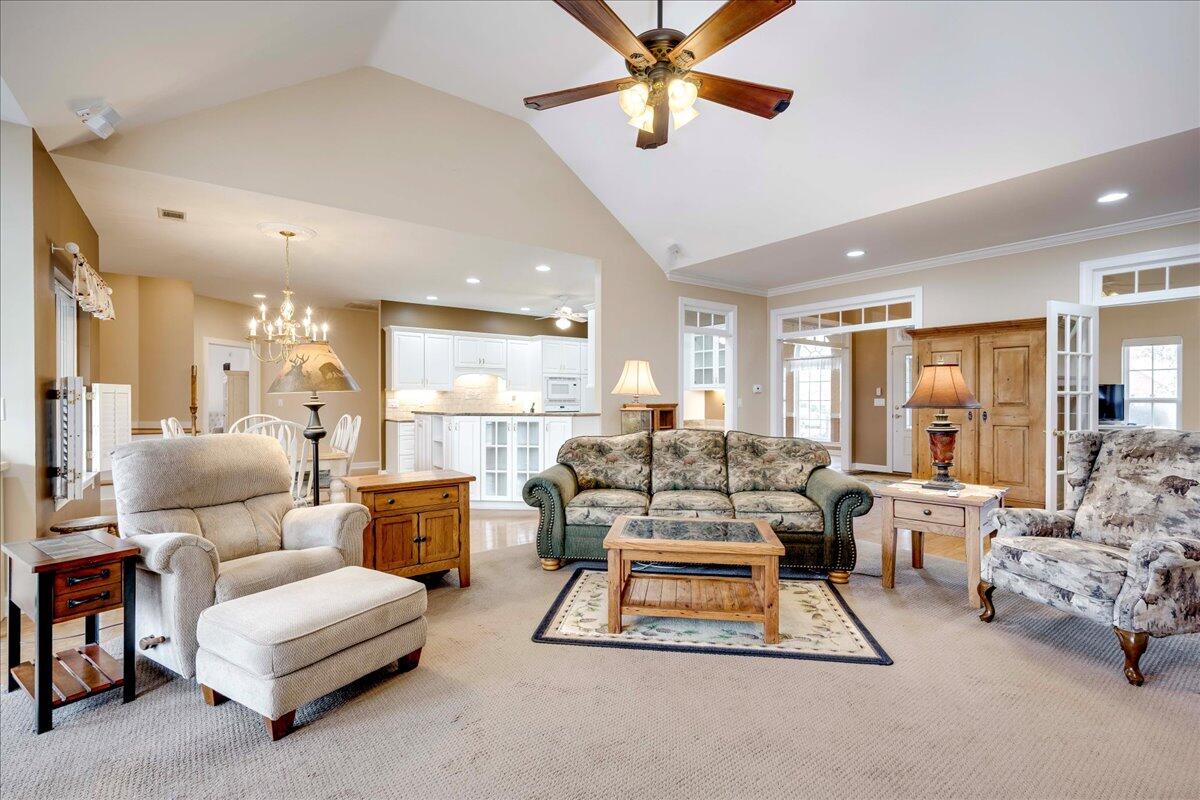 492 Cedric Way