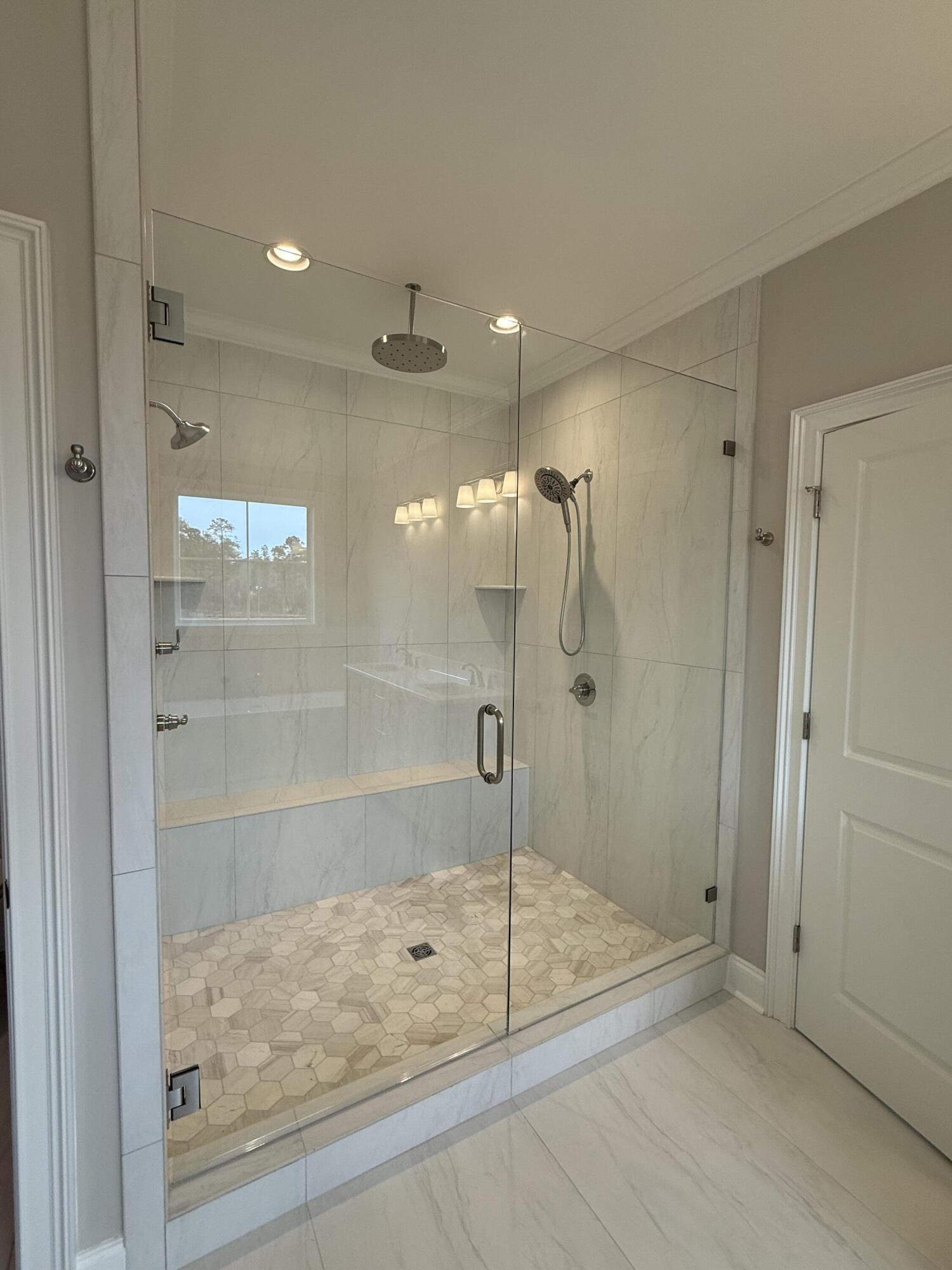3135 Rosewood Drive