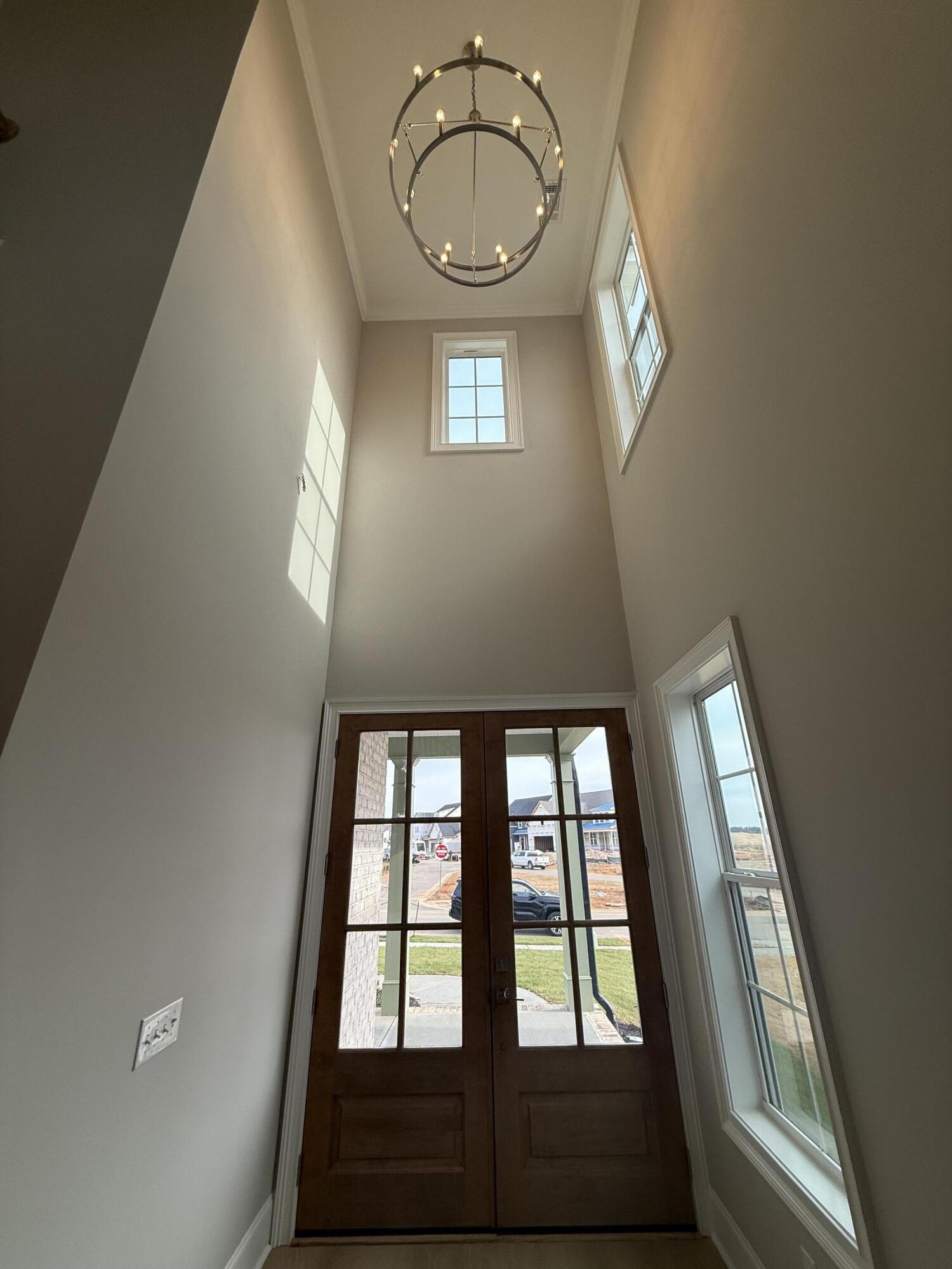 3135 Rosewood Drive