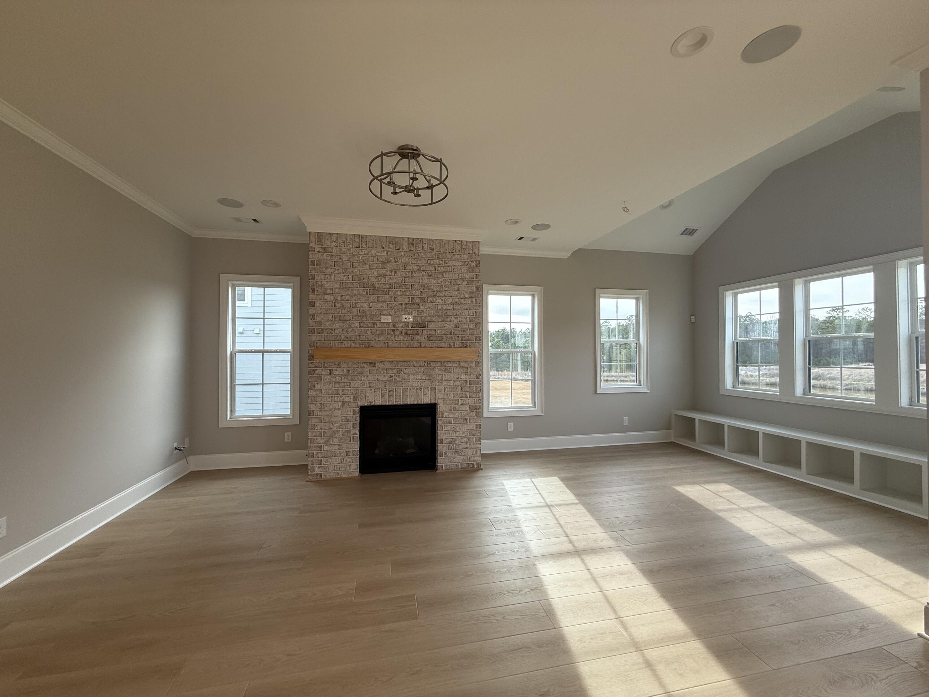 3135 Rosewood Drive