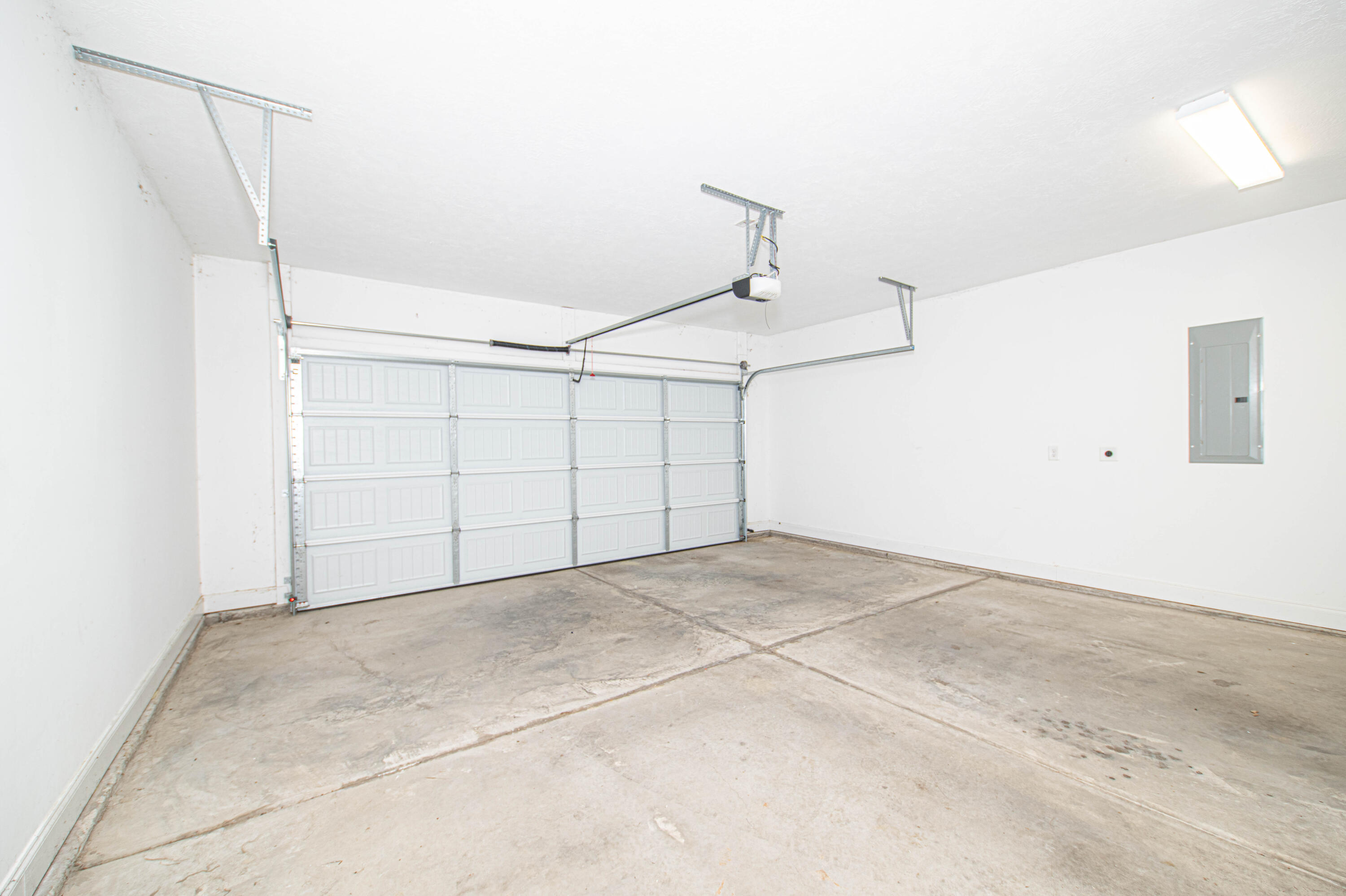 2108 Sinclair Drive