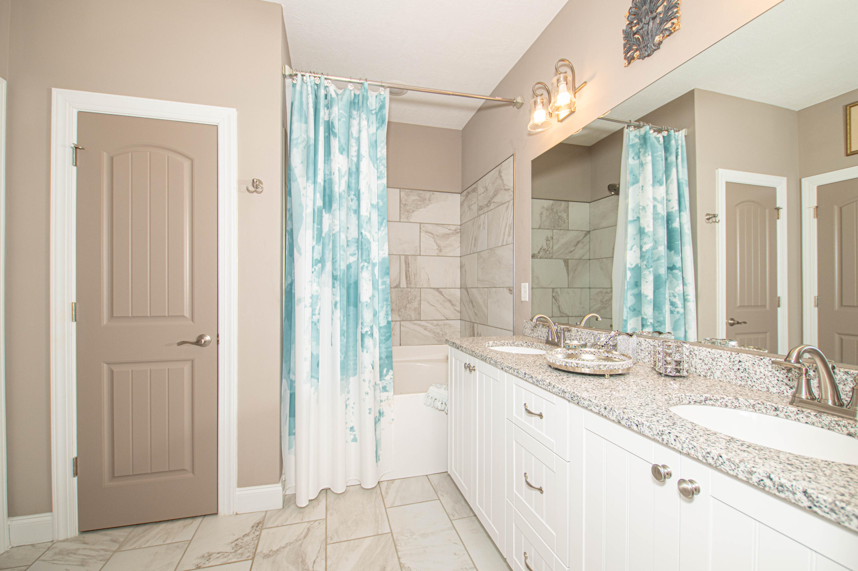 5102 Heathbrook Drive