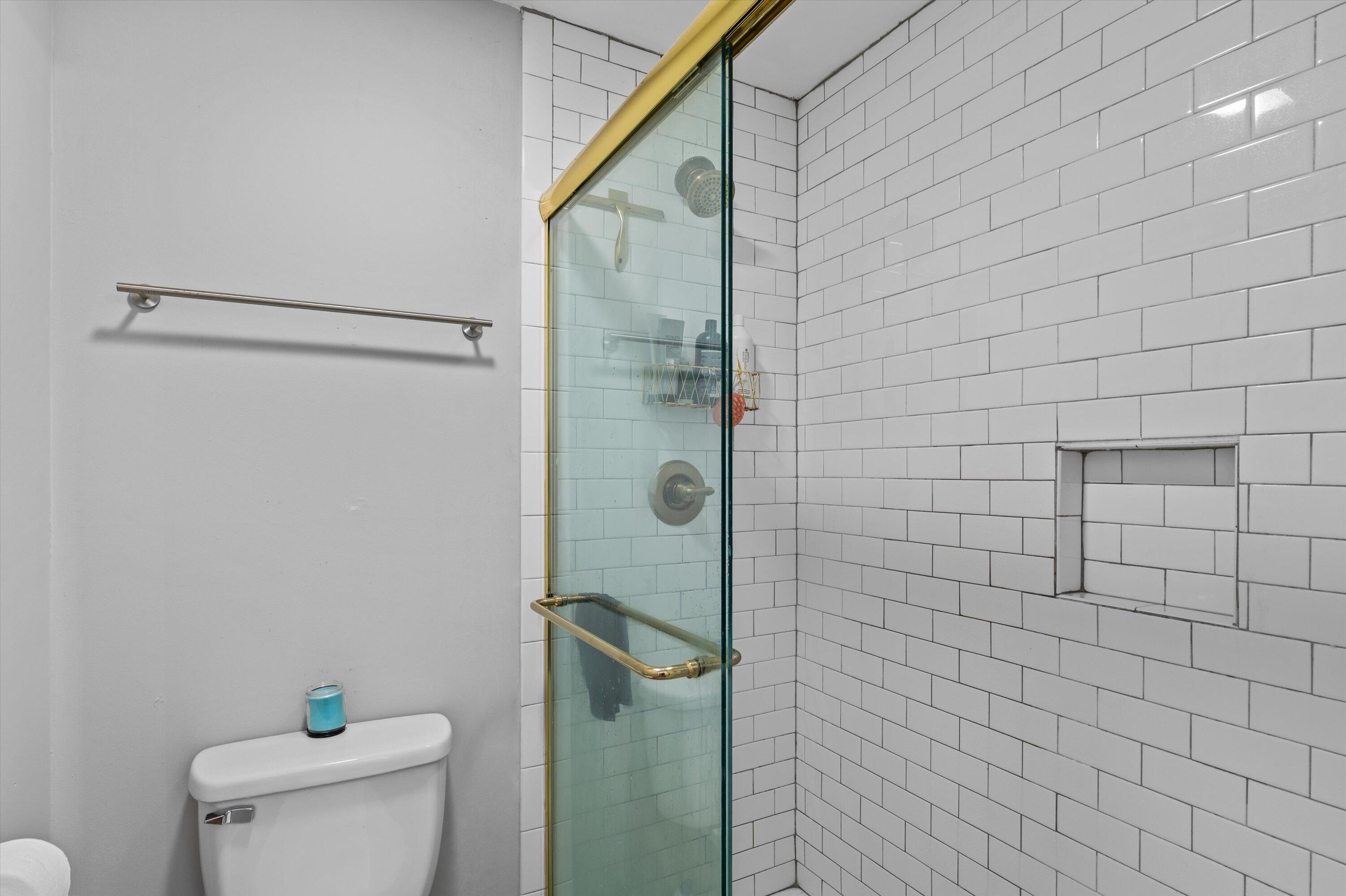 3527 Gleneagles Drive