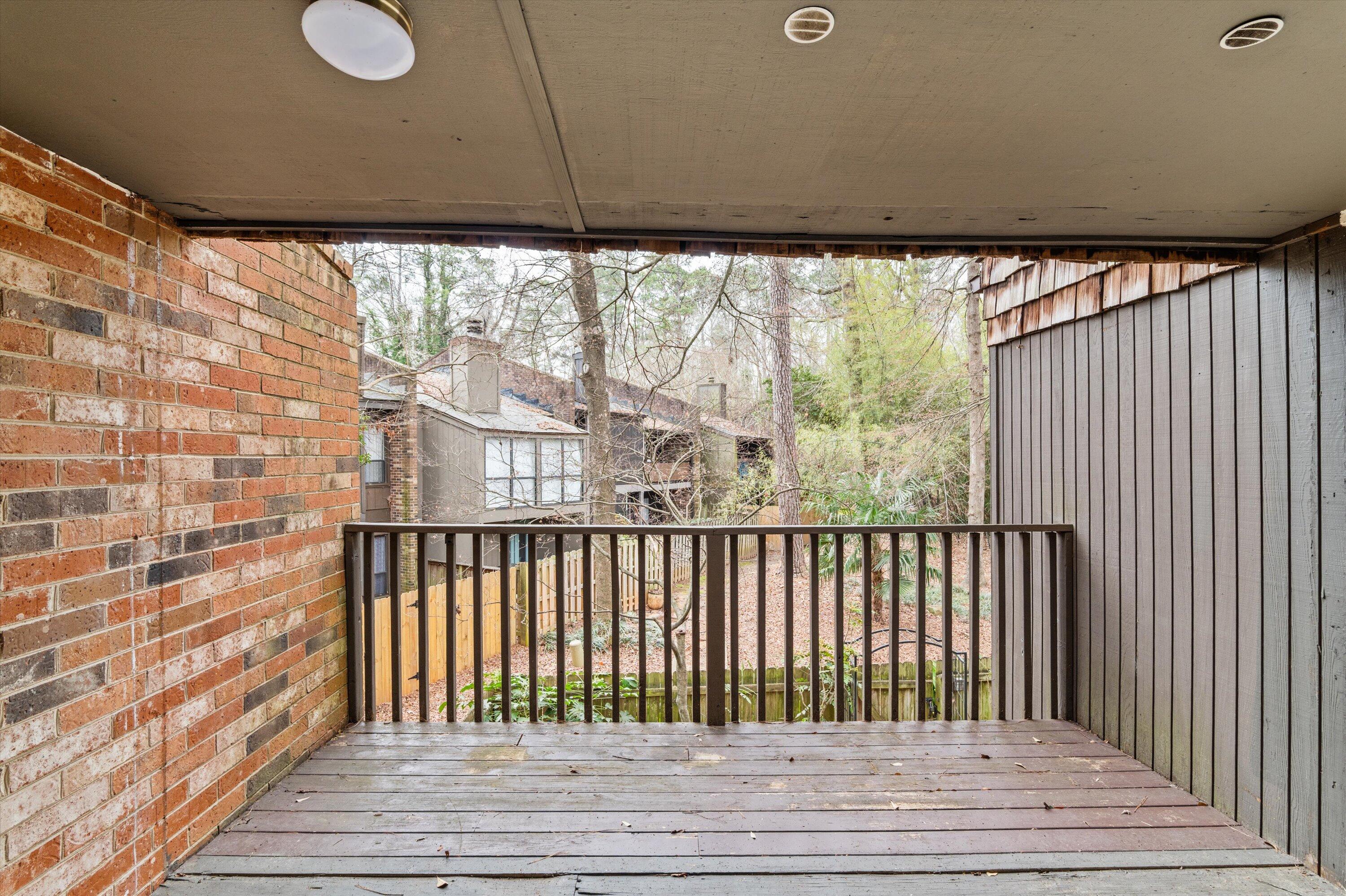 3527 Gleneagles Drive