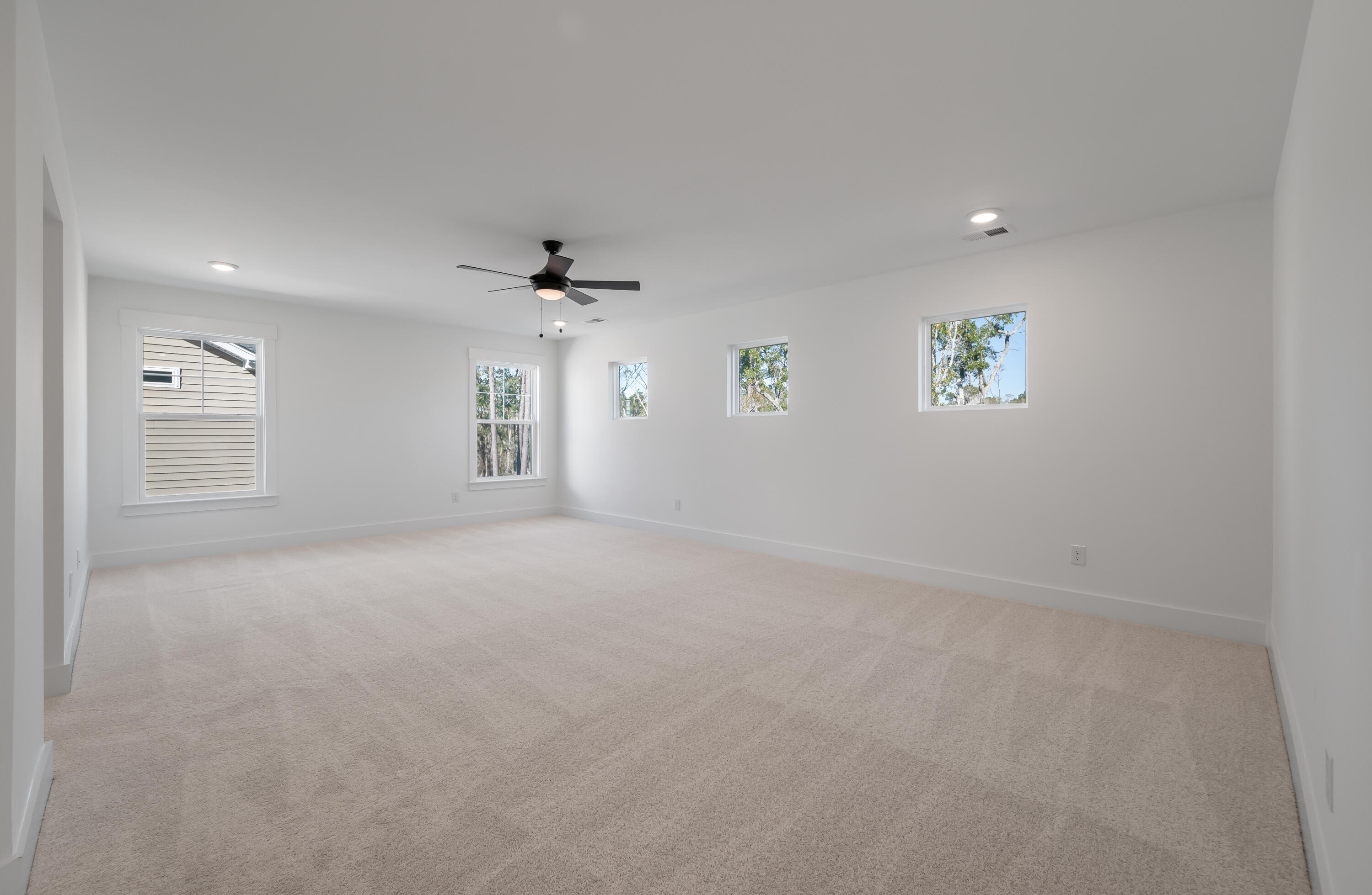 252 Devereux Drive 3001 3001