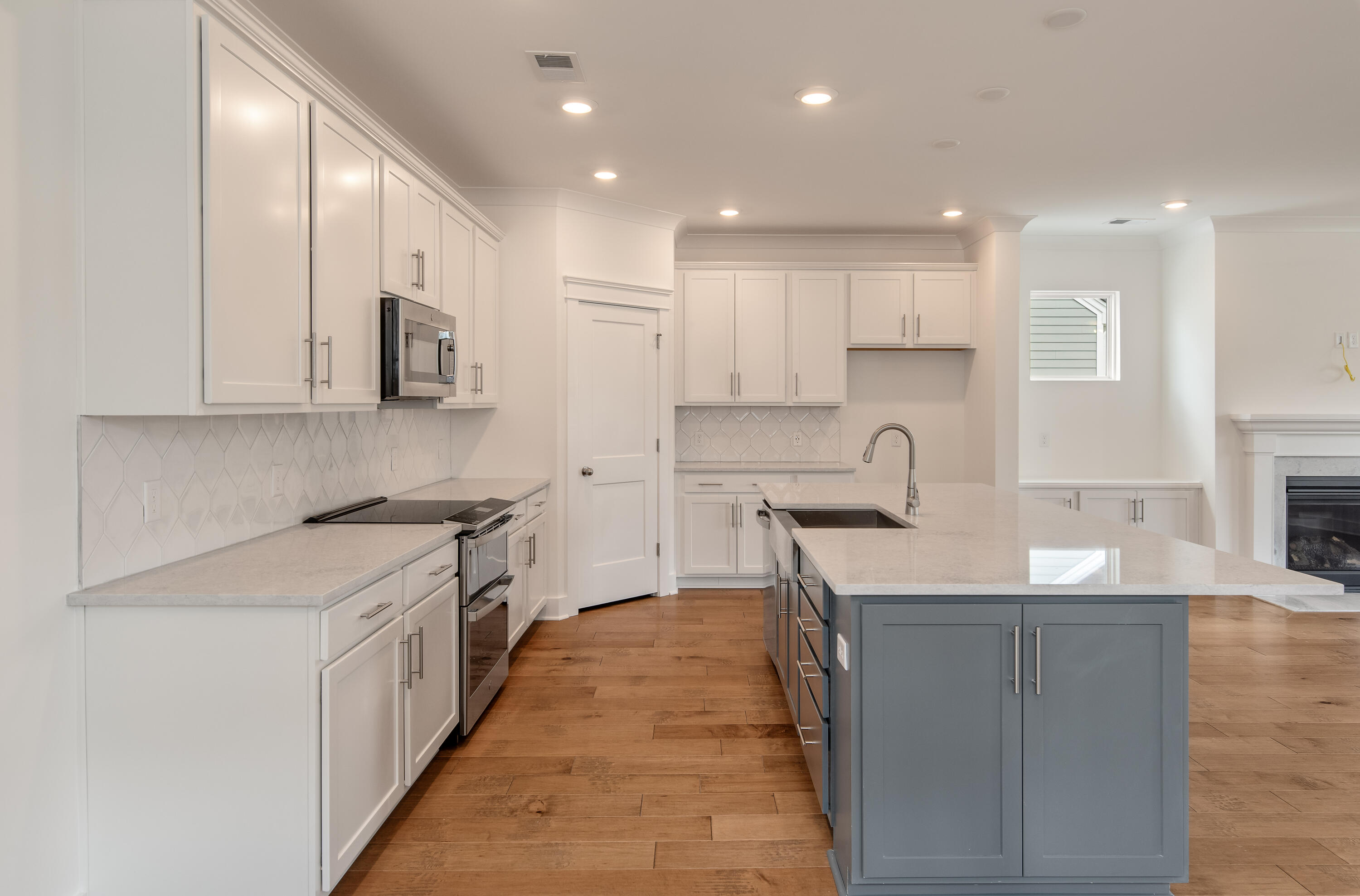 367 Pascalis Place 2003 2003