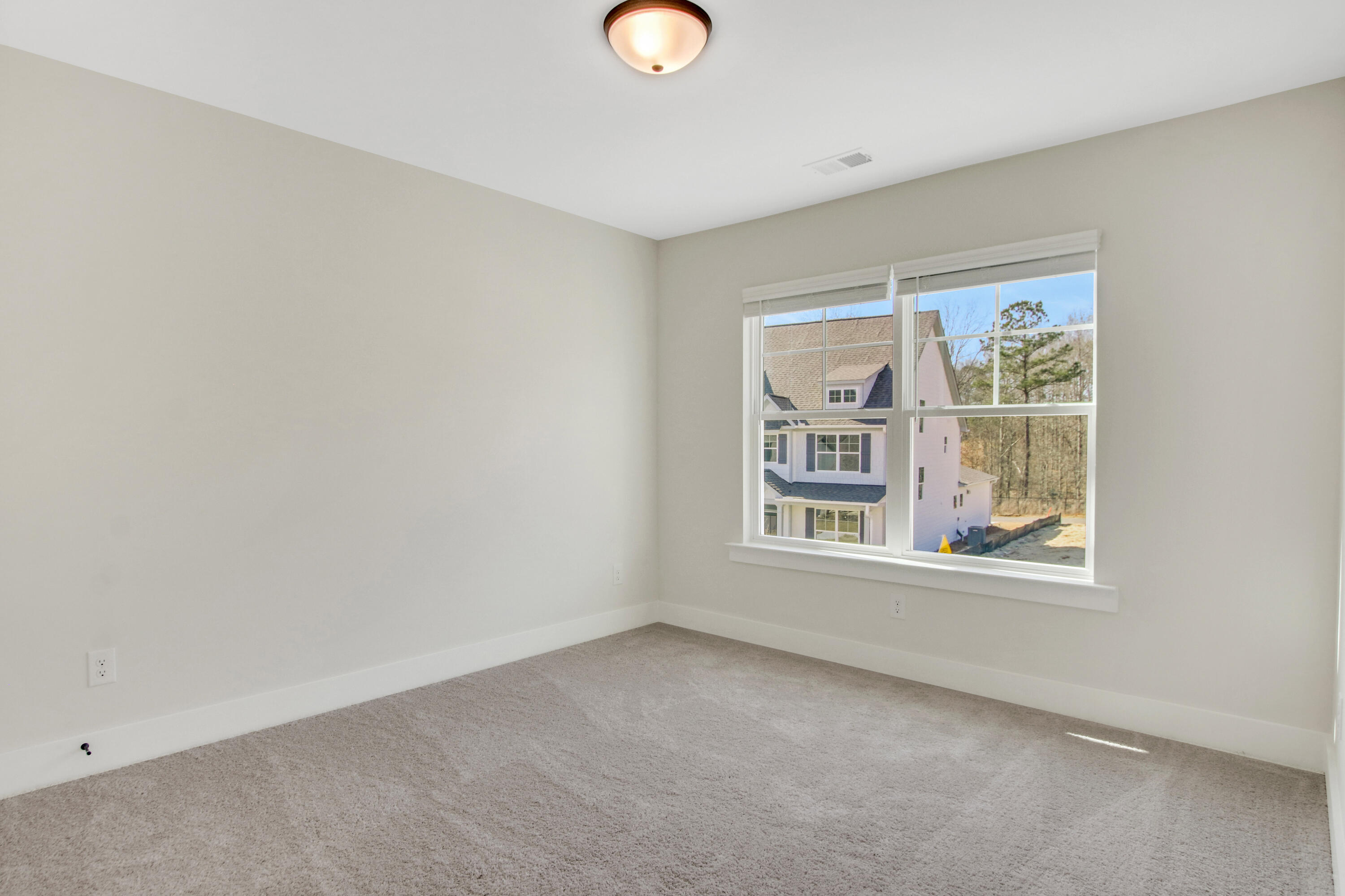 371 Pascalis Place 2004 2004