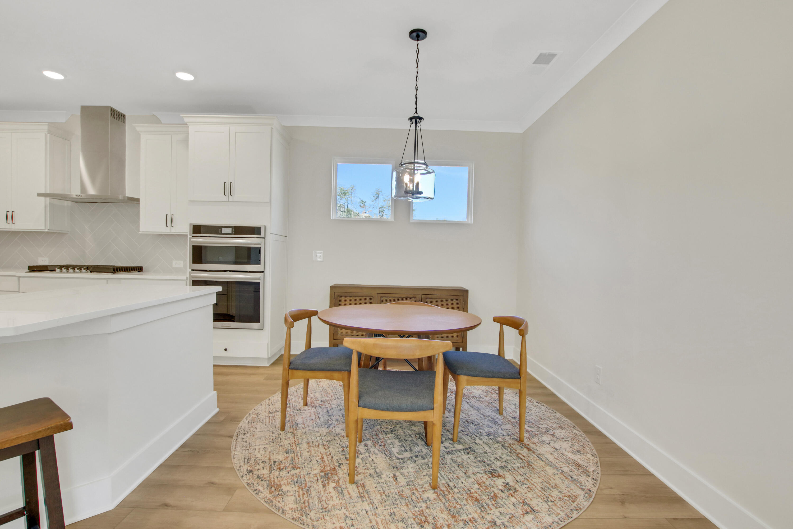 371 Pascalis Place 2004 2004