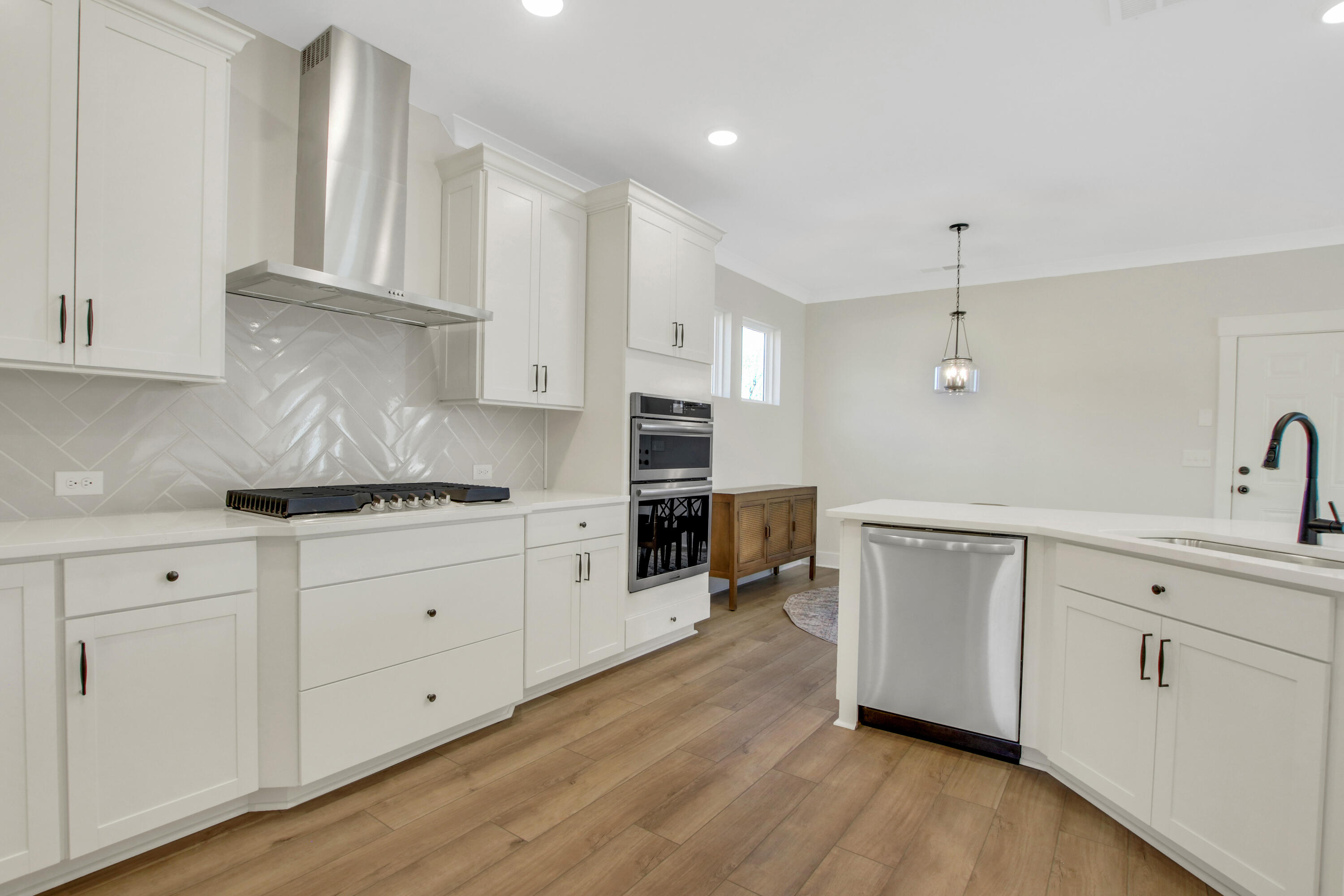 371 Pascalis Place 2004 2004