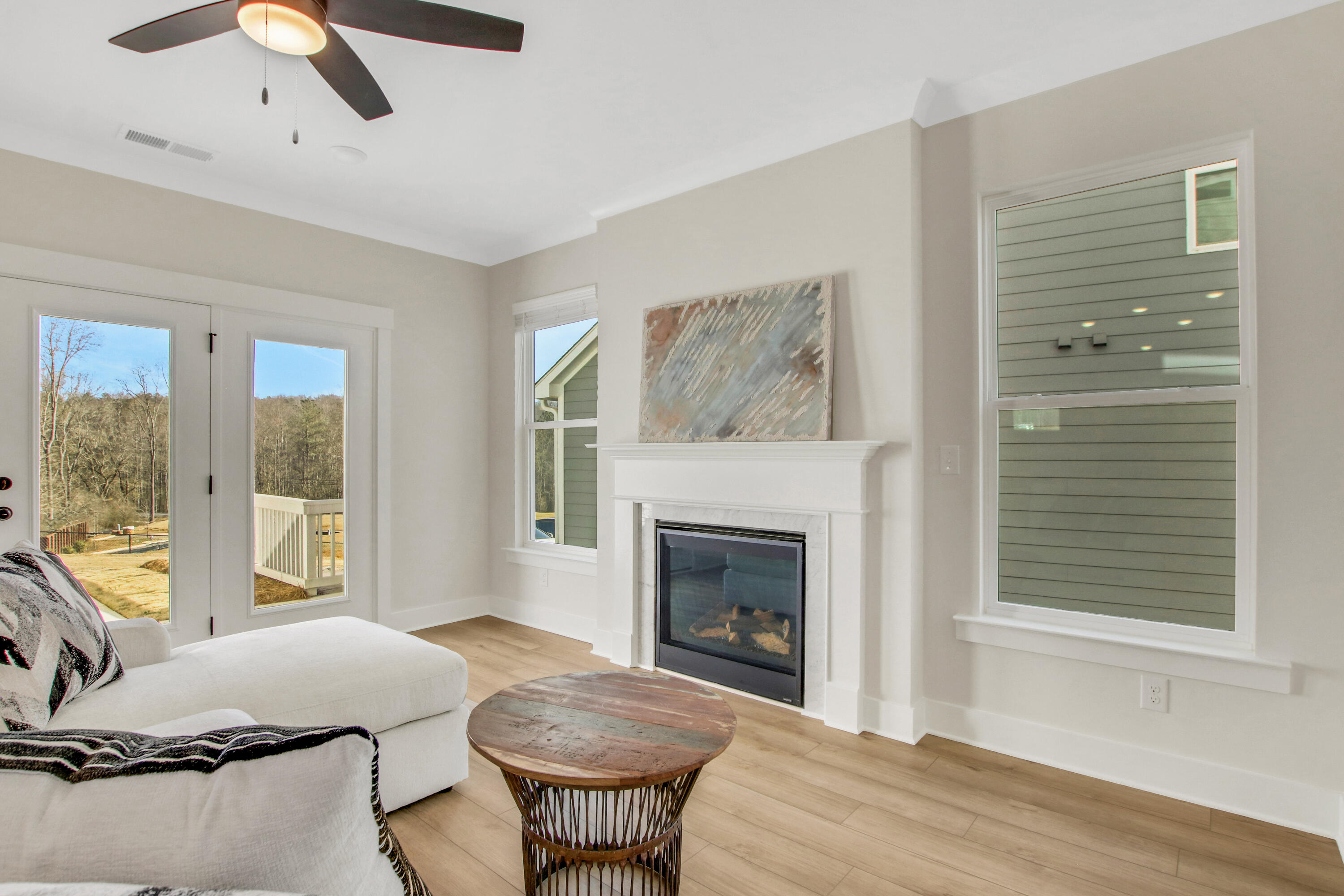 371 Pascalis Place 2004 2004