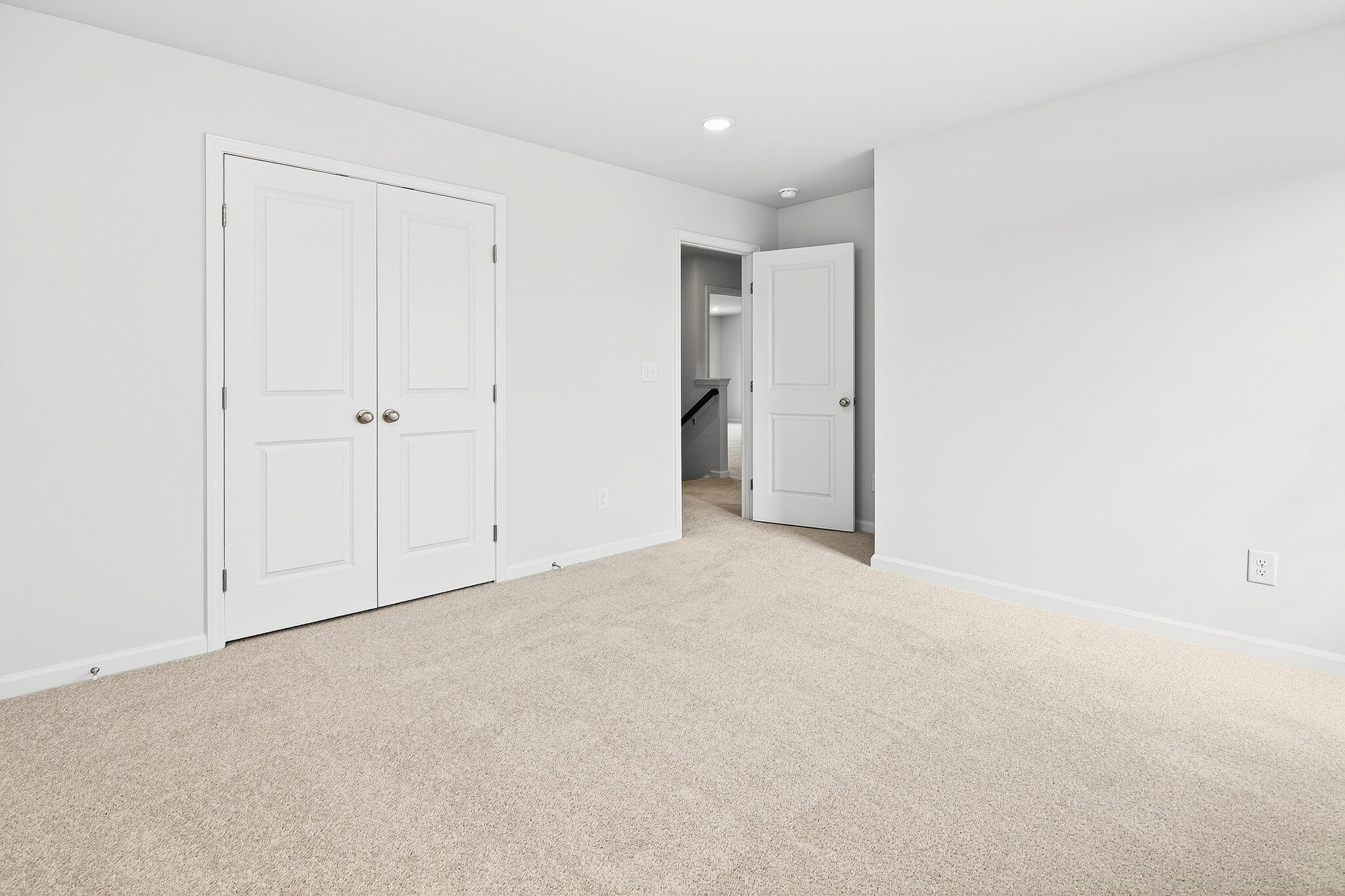 3690 NW Tanbark Oak Lane