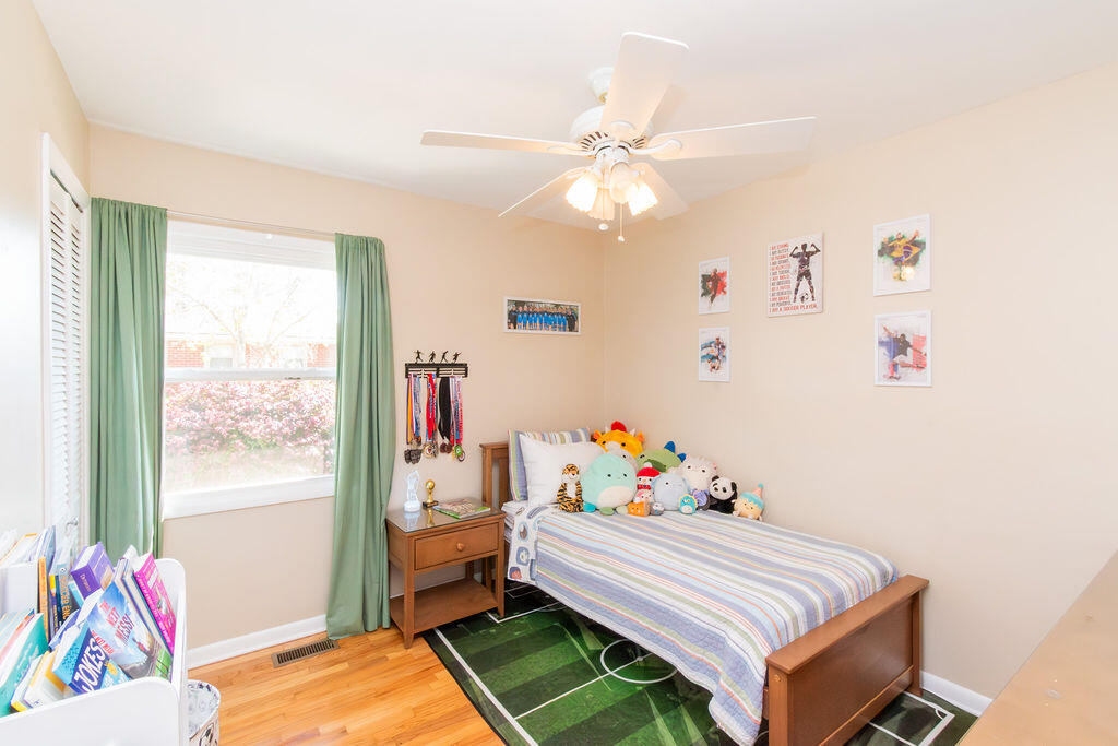 3923 Marsella Avenue