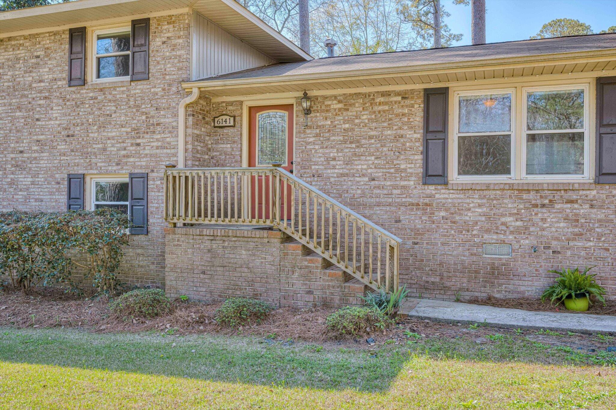 6141 Northside Drive