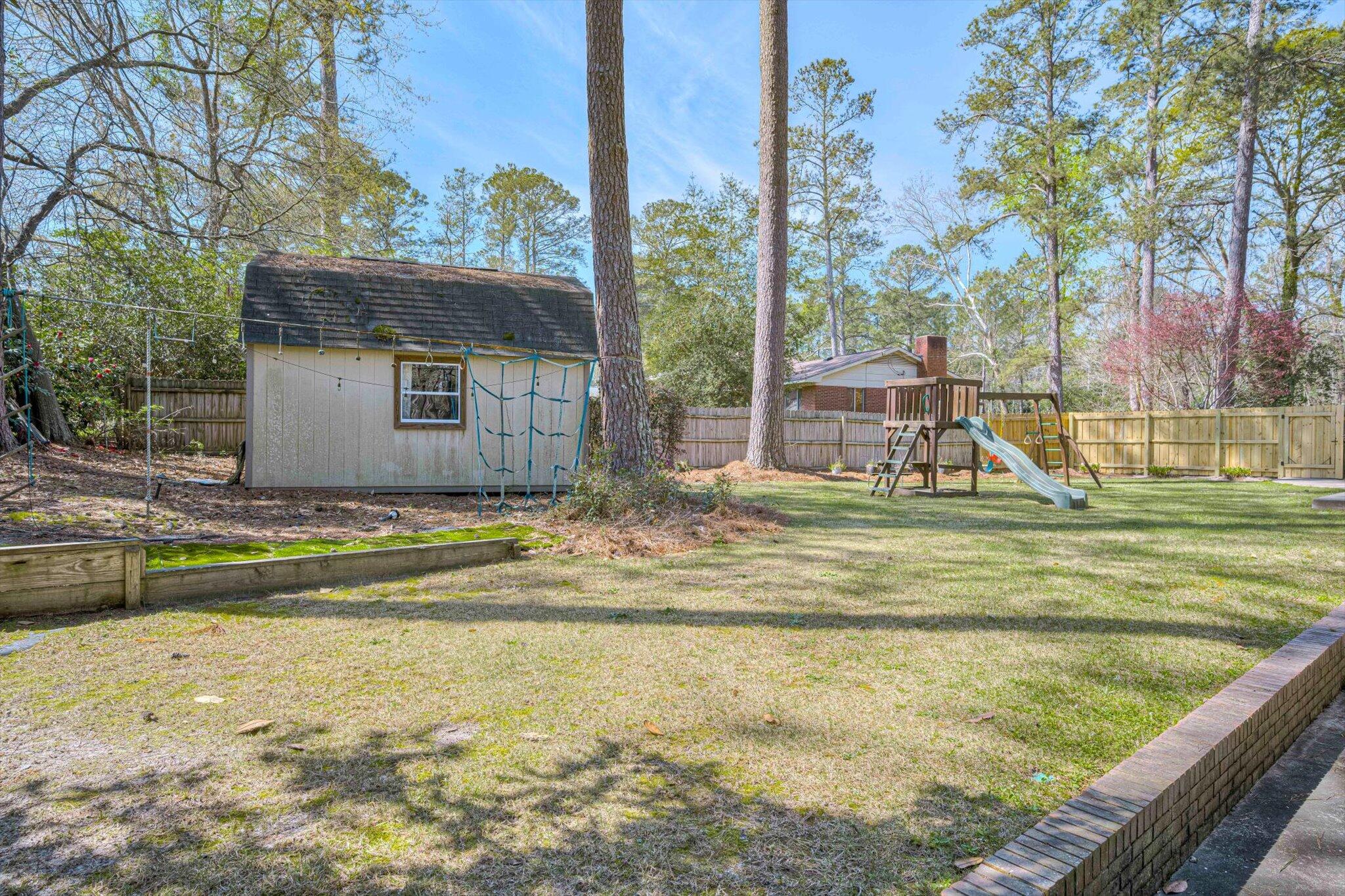 6141 Northside Drive