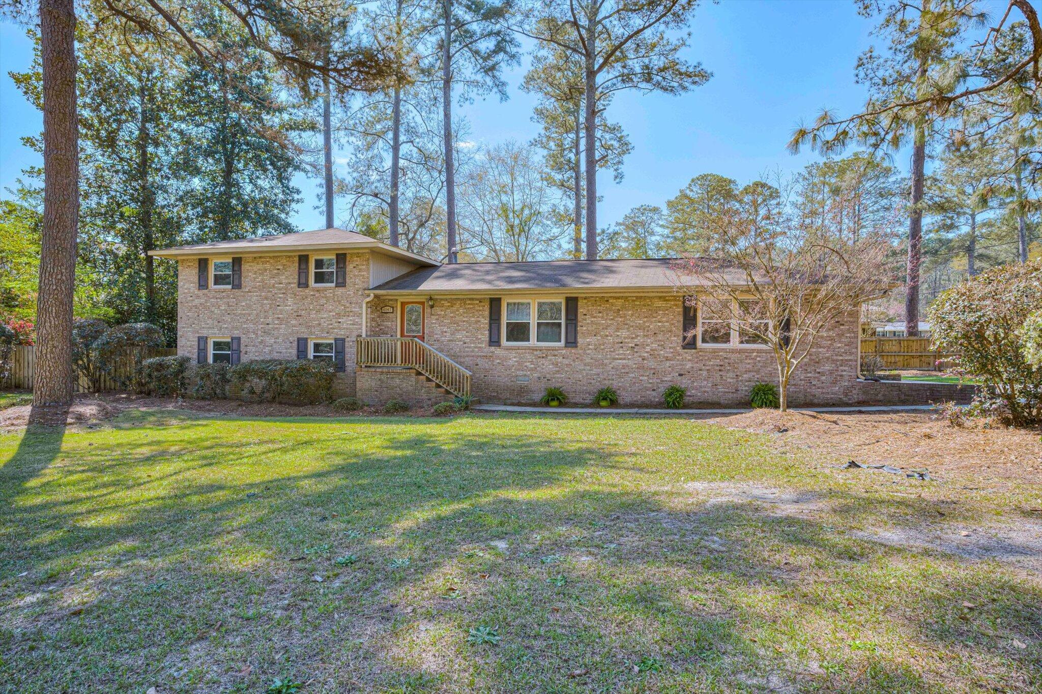 6141 Northside Drive