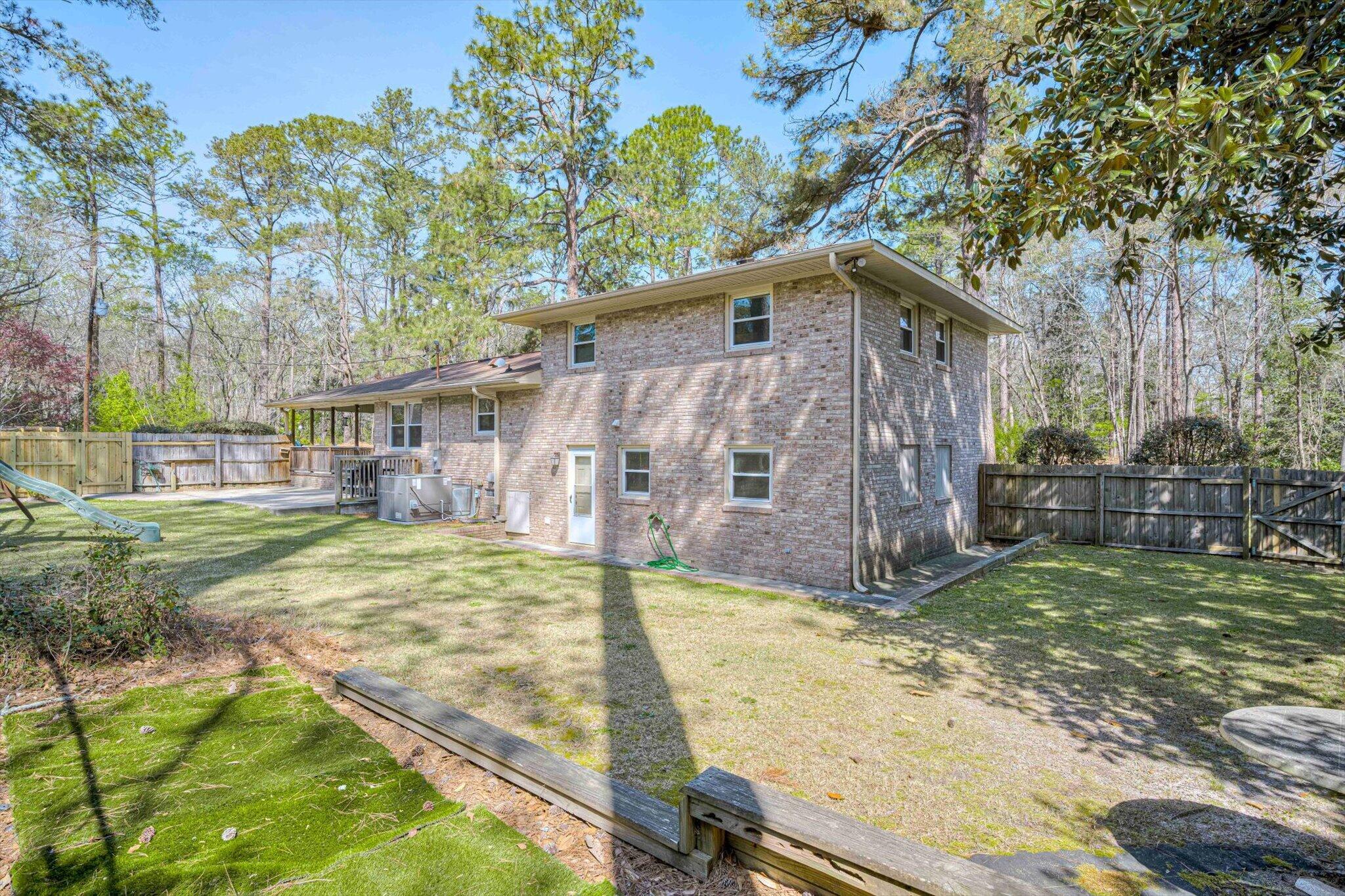 6141 Northside Drive