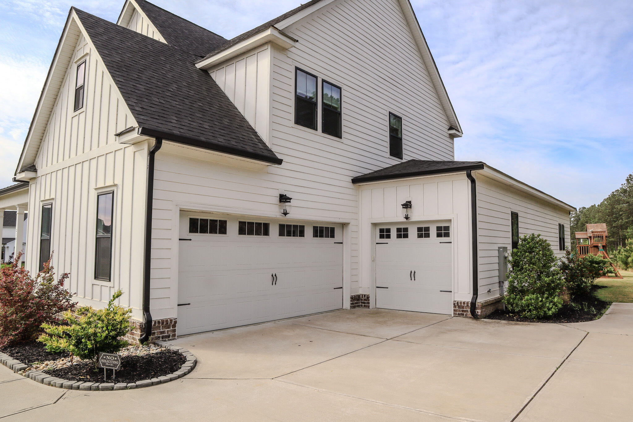 214 Cardinal Court