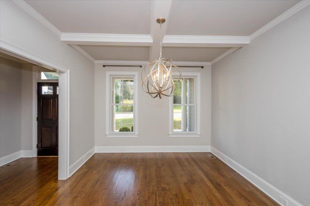 206 Dixon Court