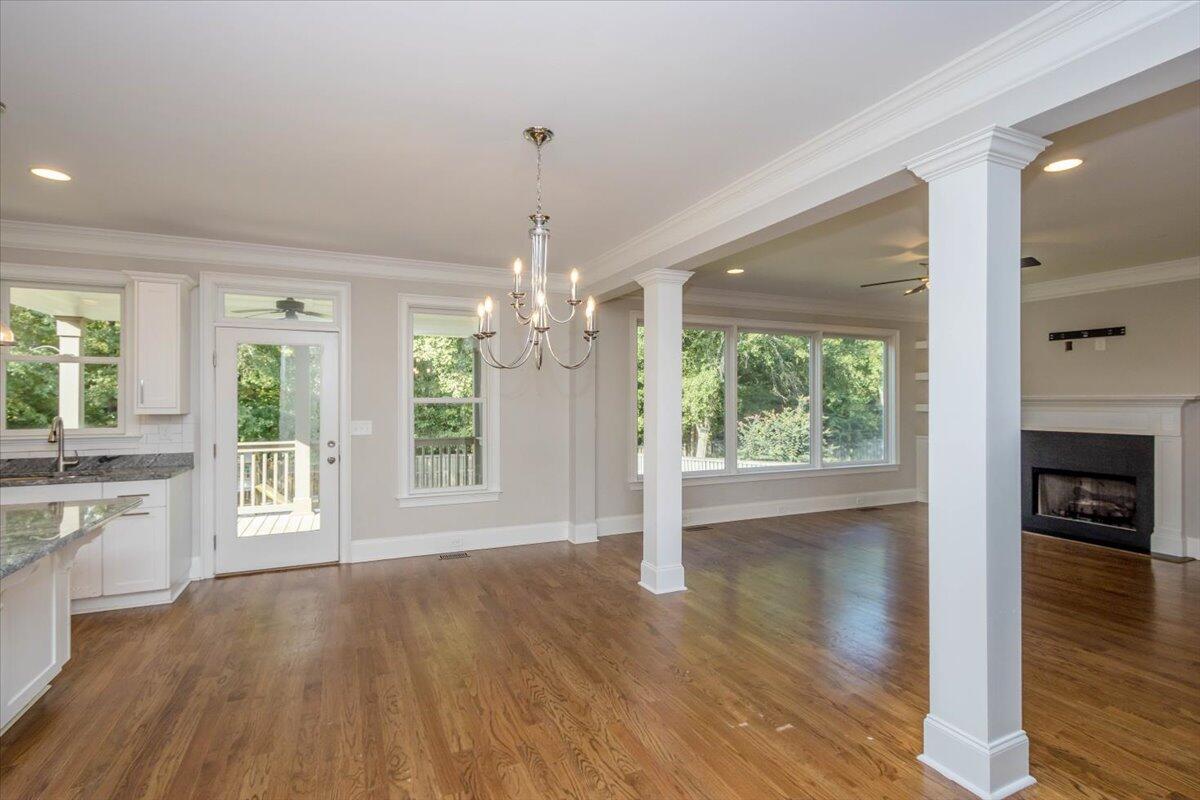 206 Dixon Court