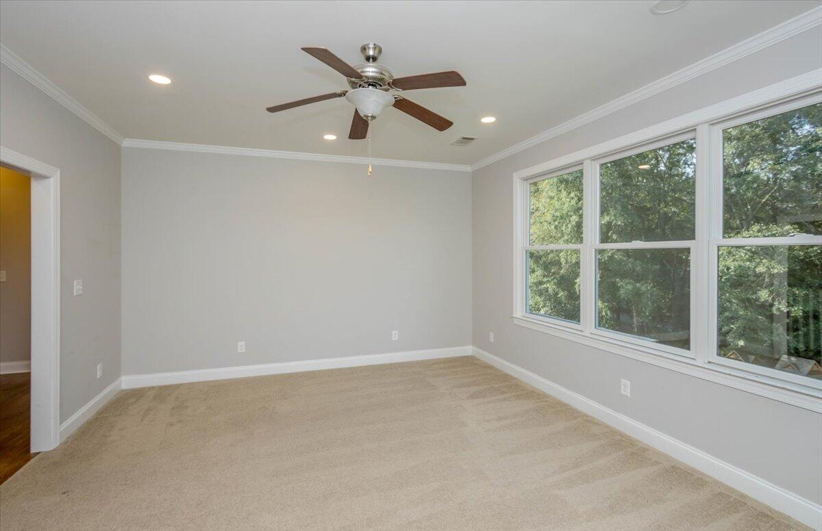 206 Dixon Court
