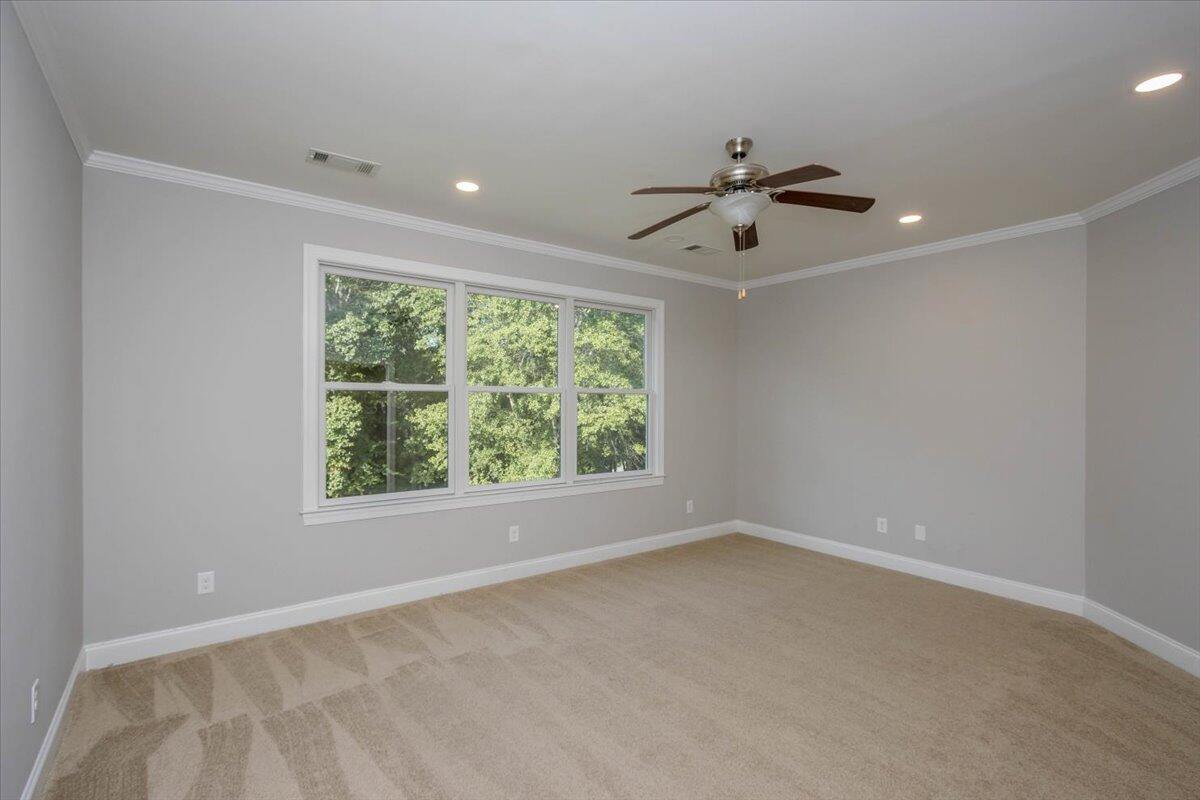 206 Dixon Court
