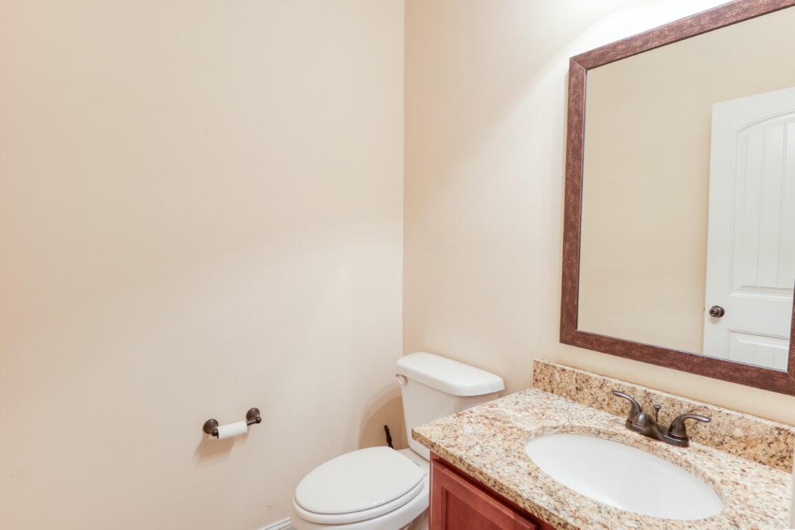 5619 Sunbury Loop