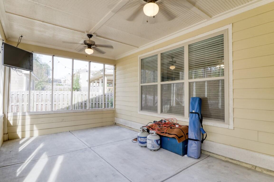 5619 Sunbury Loop