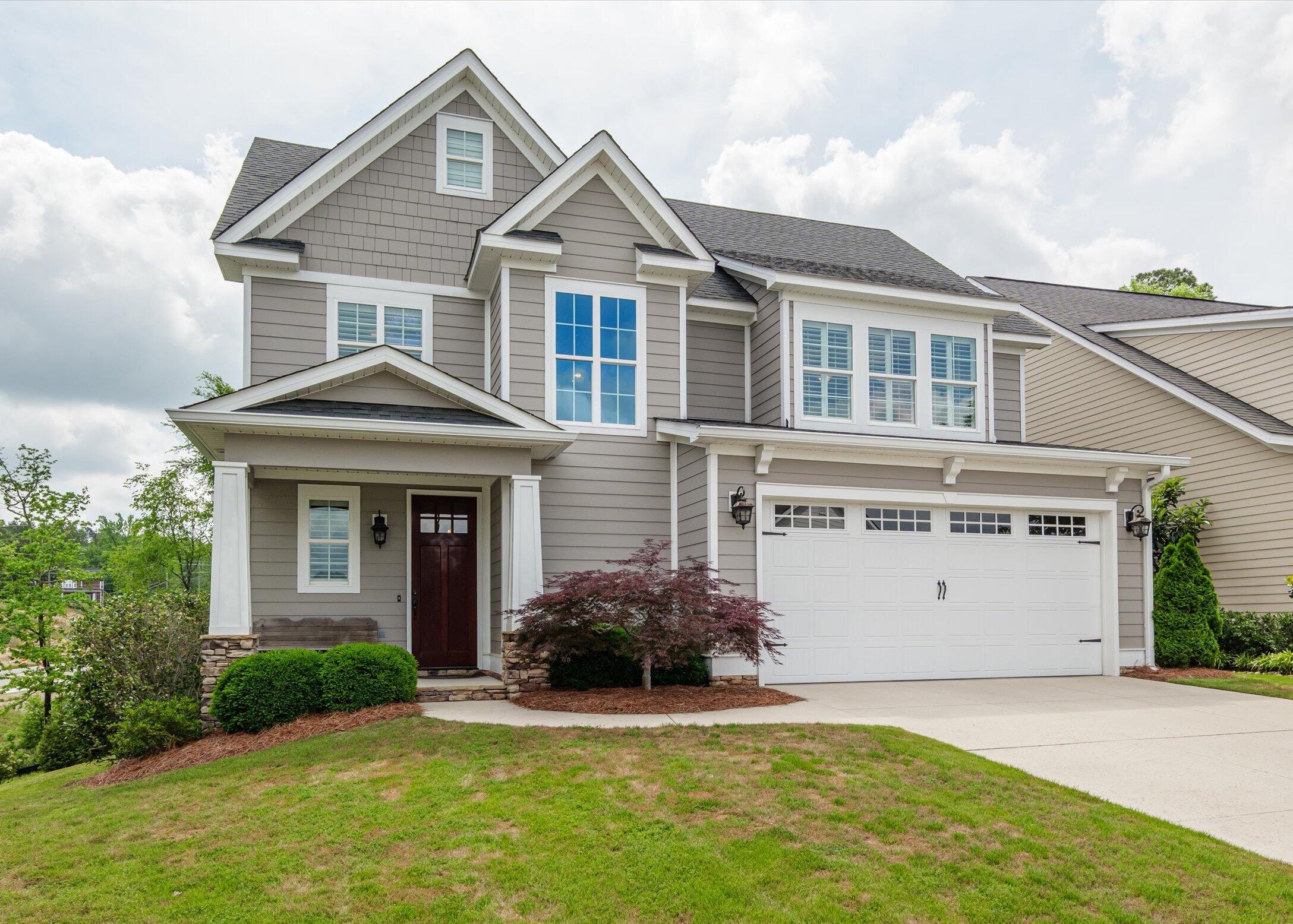 884 Willow Lake