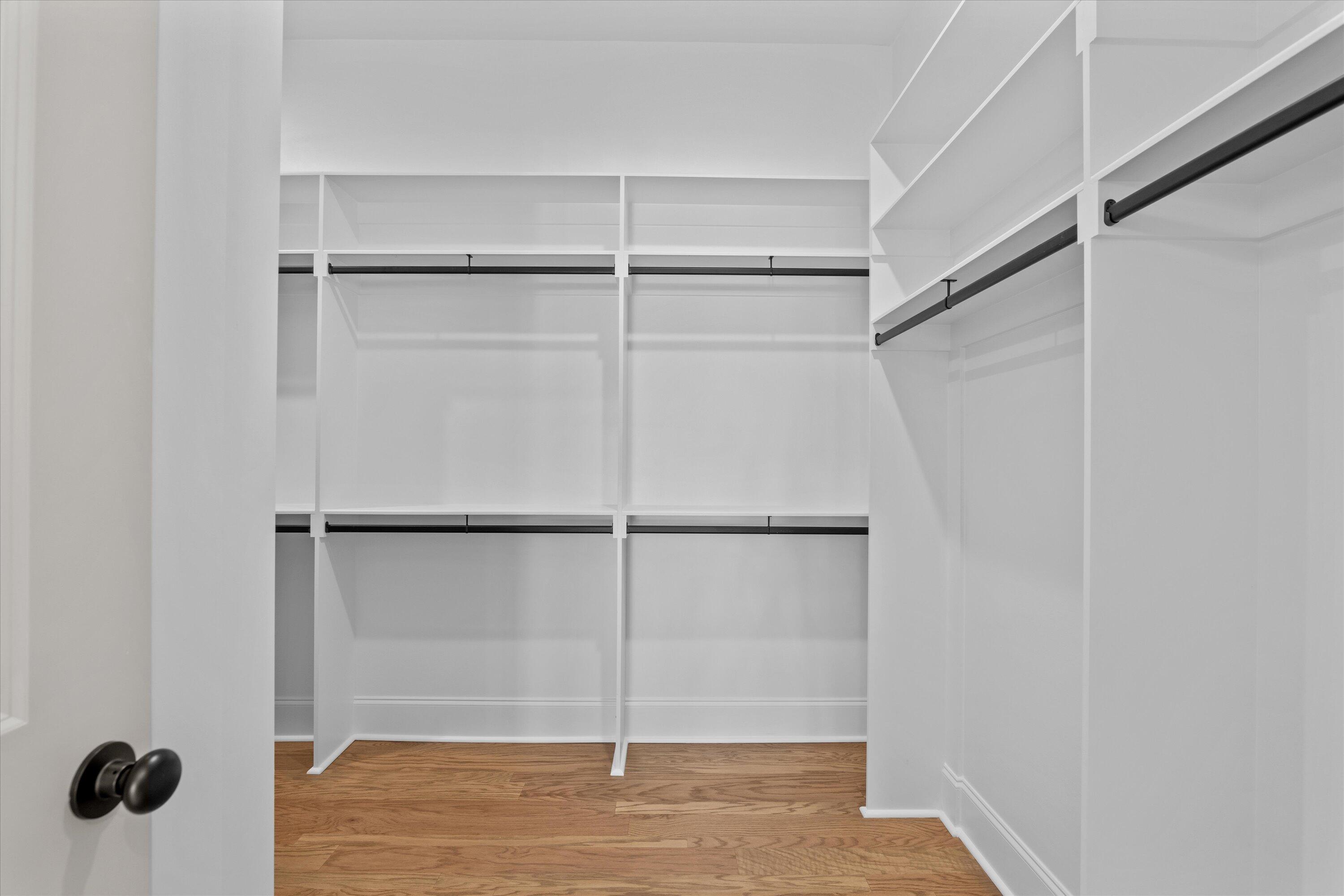 407 Woodlawn St.
