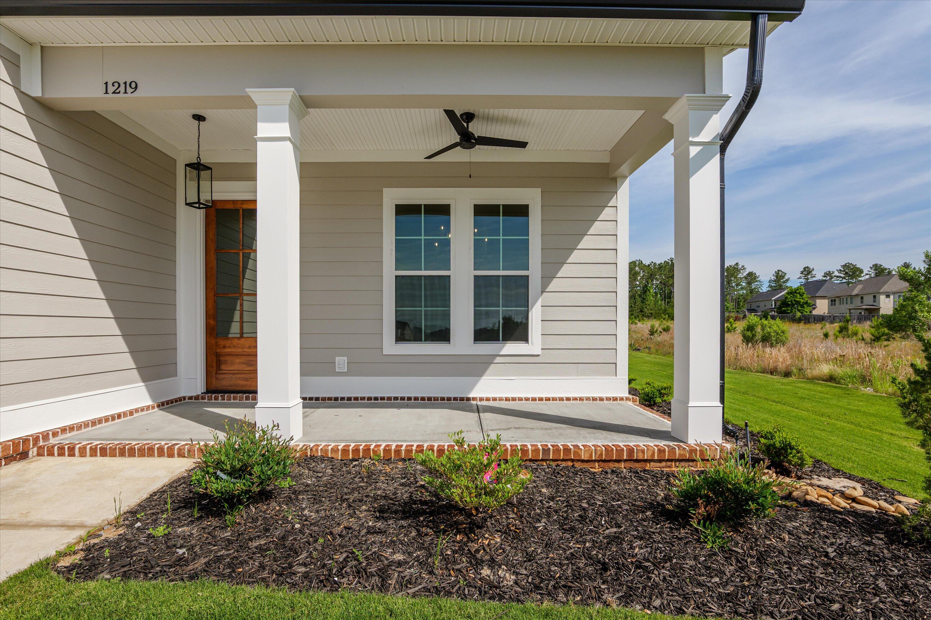 1219 Honey Lane