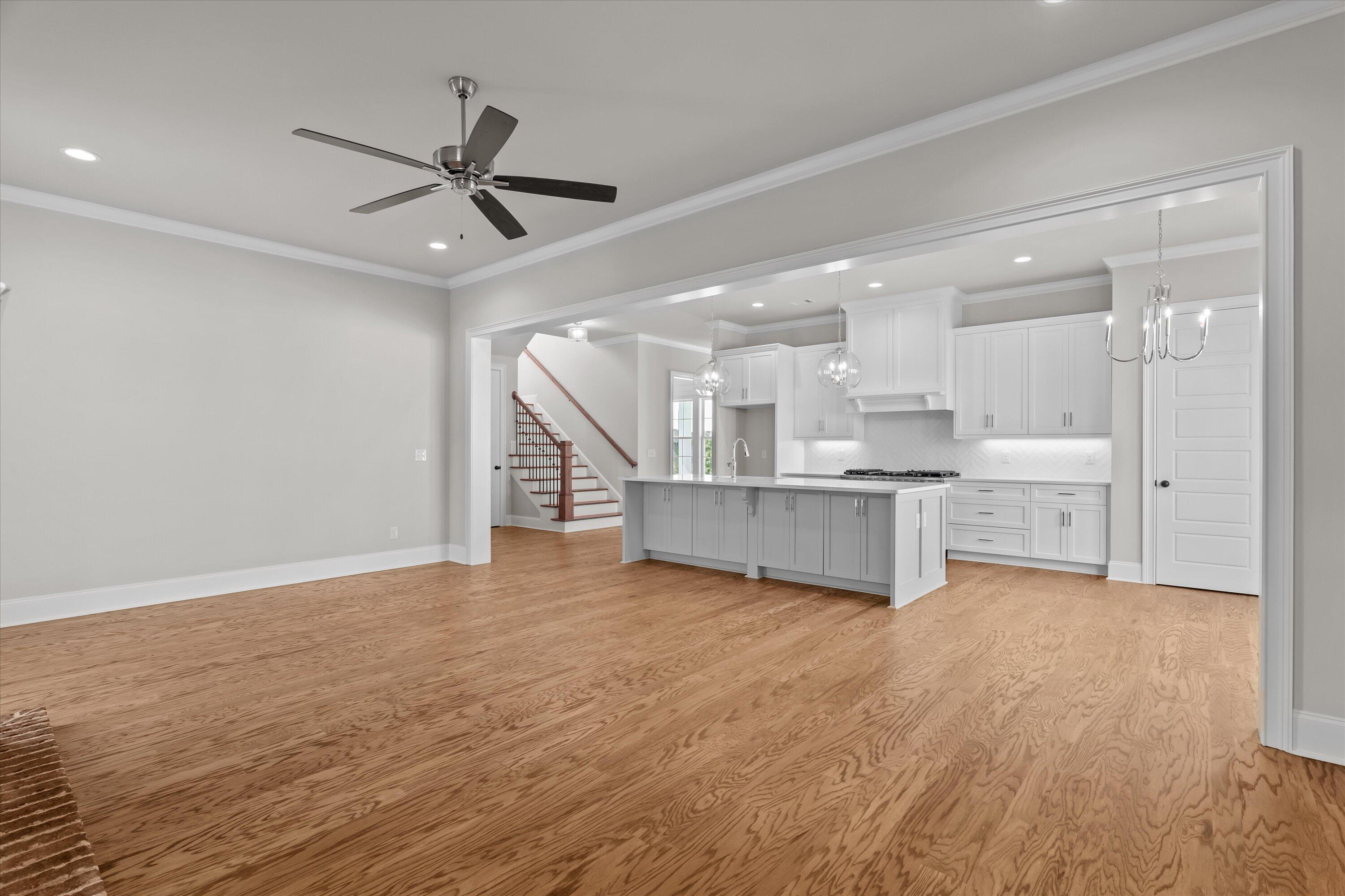 1219 Honey Lane