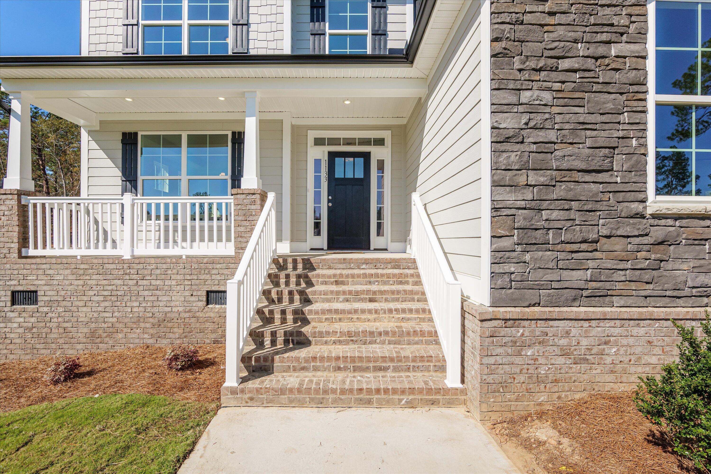 1133 Birdie Place