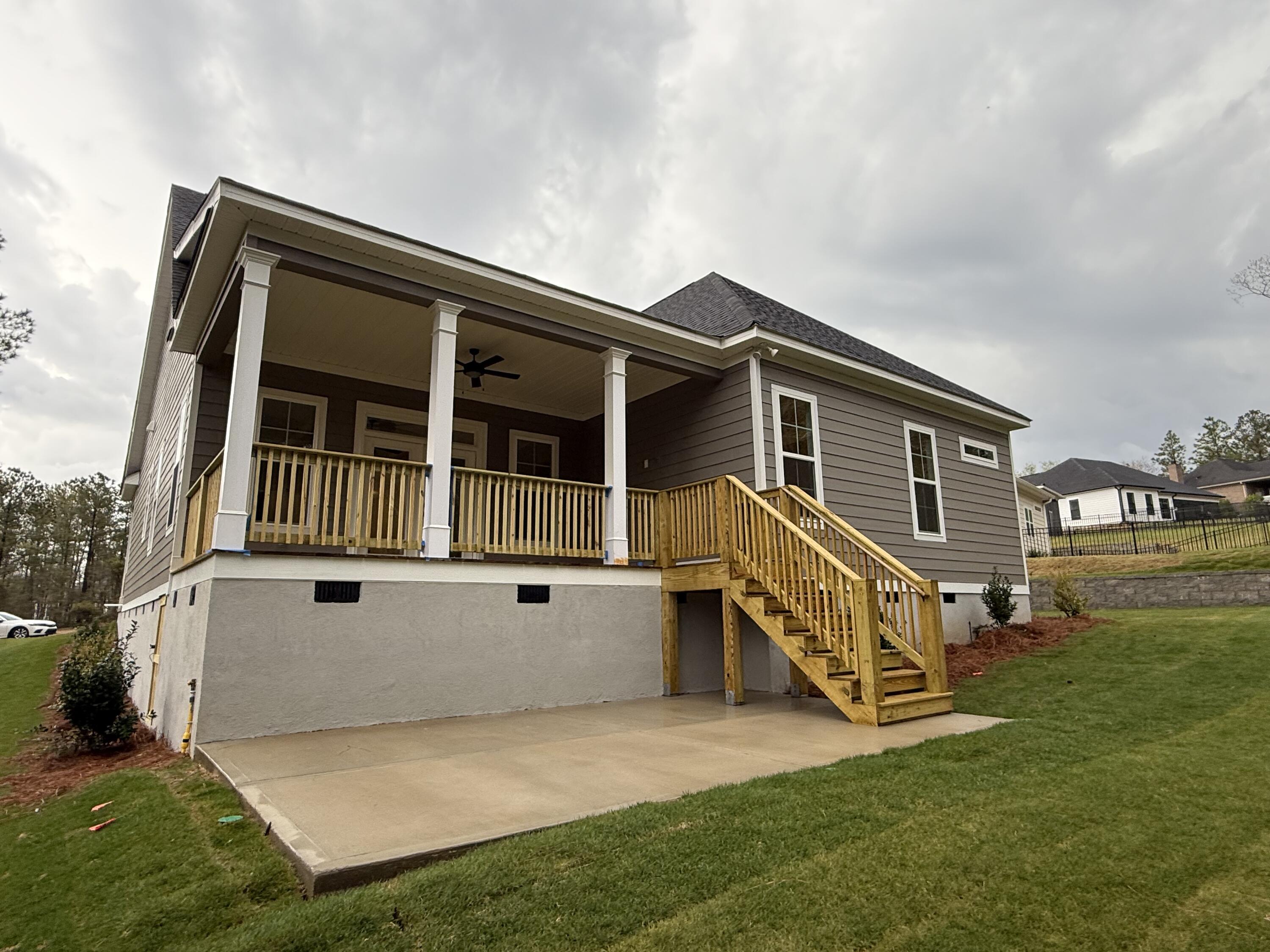 325 Whithorn Court