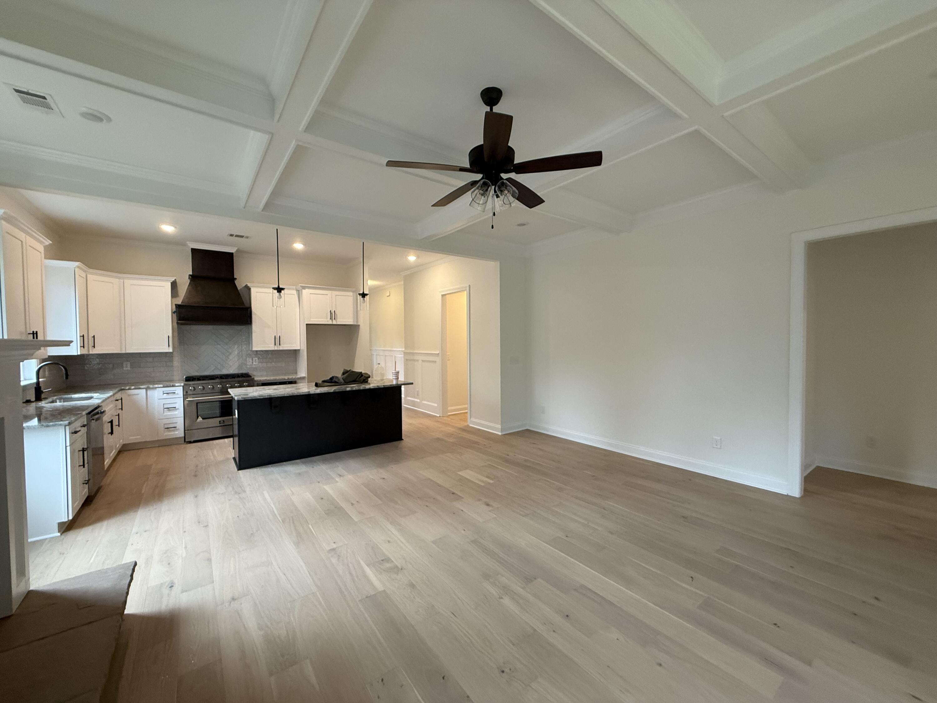 325 Whithorn Court