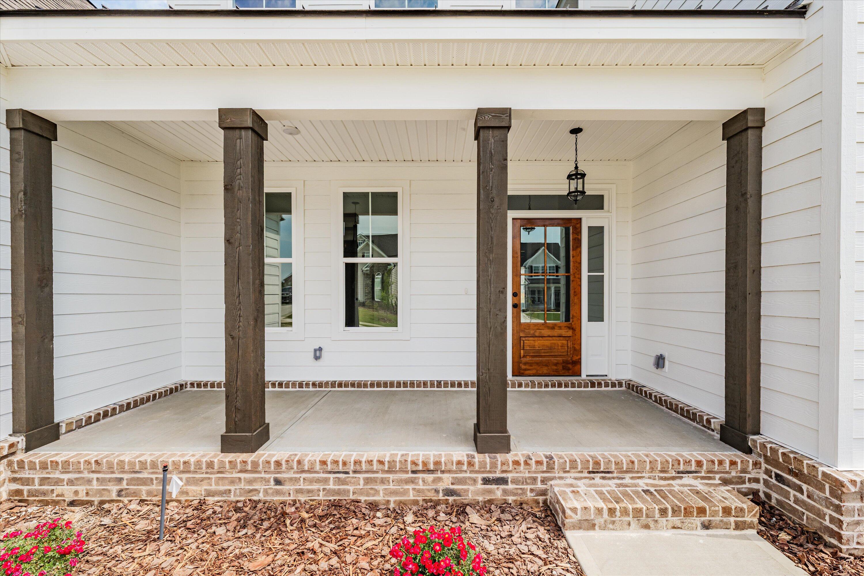 3001 Rosewood Drive