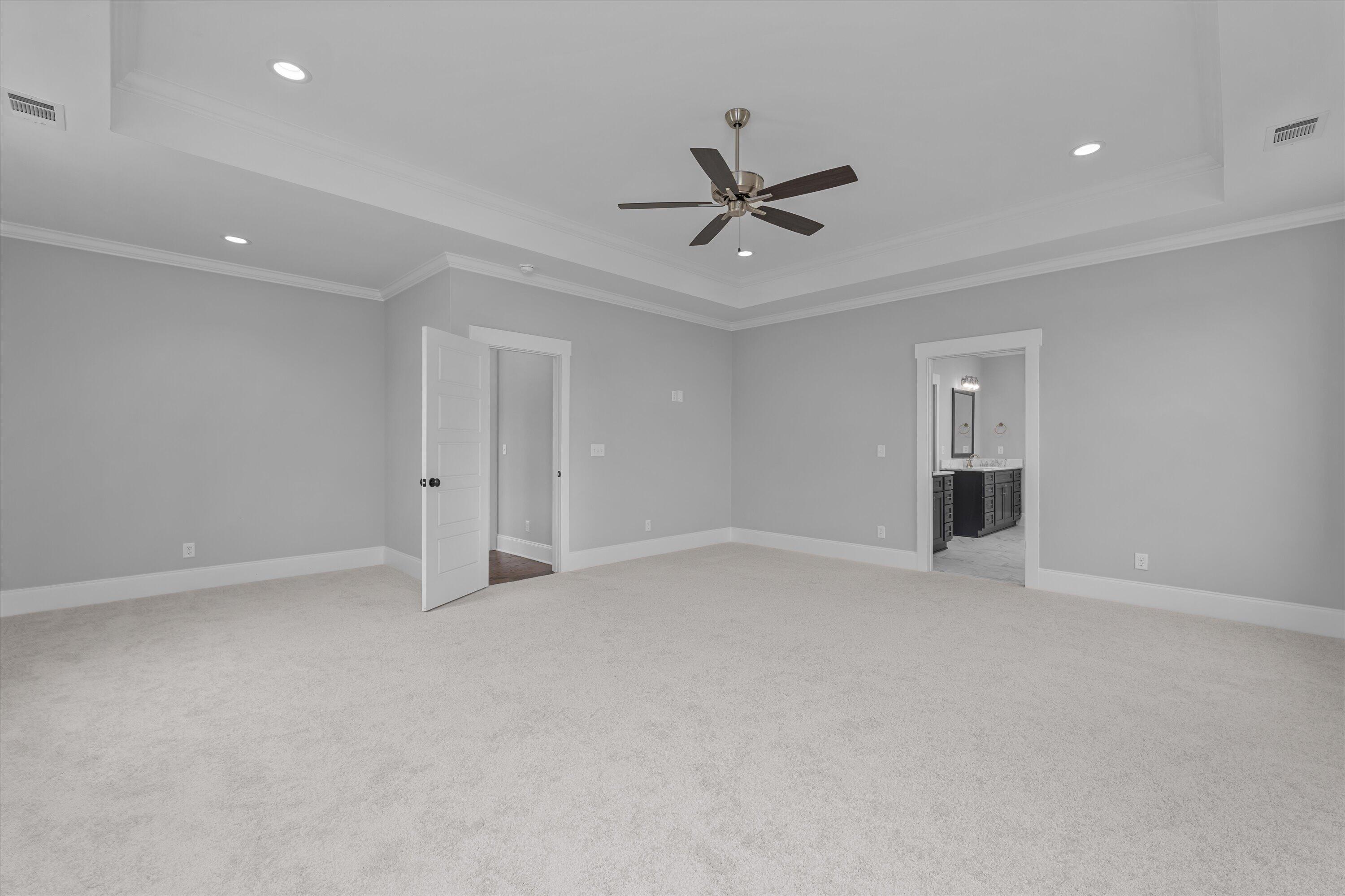 3001 Rosewood Drive