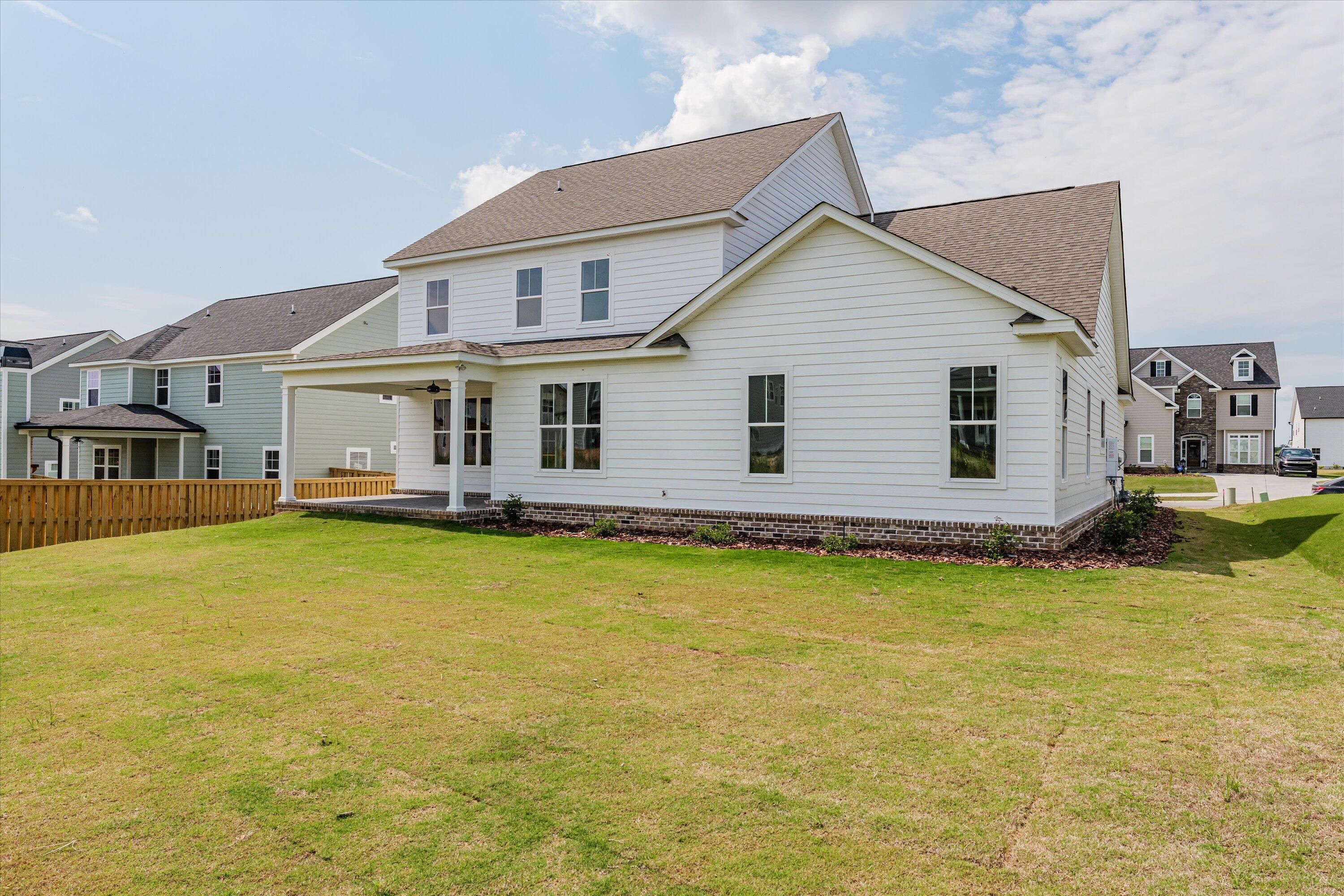 3001 Rosewood Drive