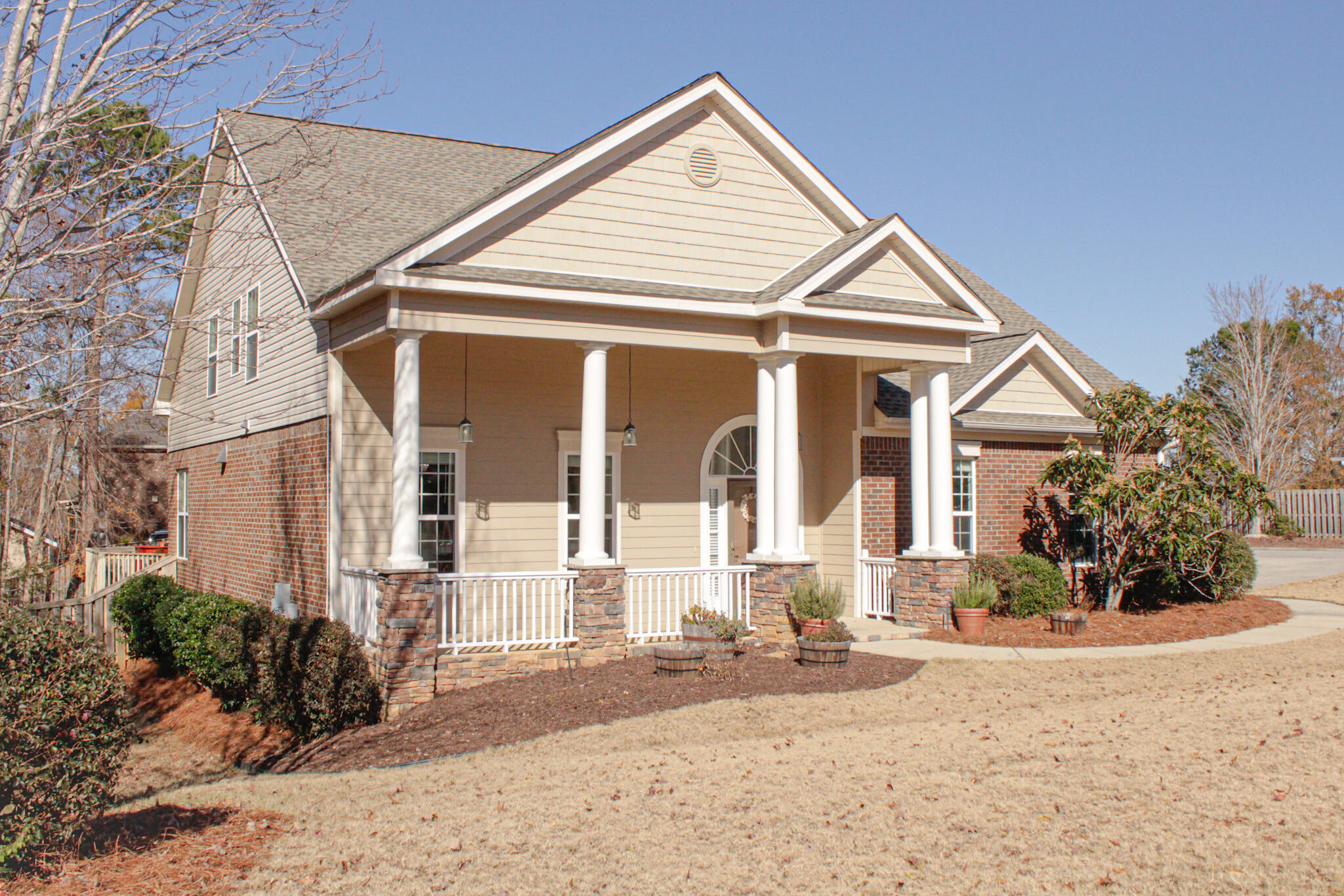 5119 Wells Dr. Drive