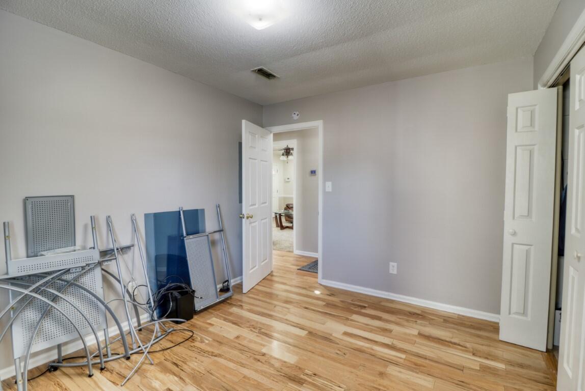 4151 Holly Road