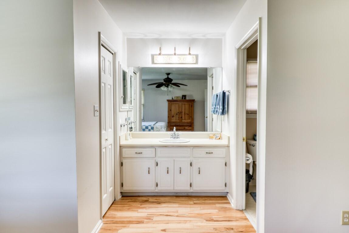 4151 Holly Road