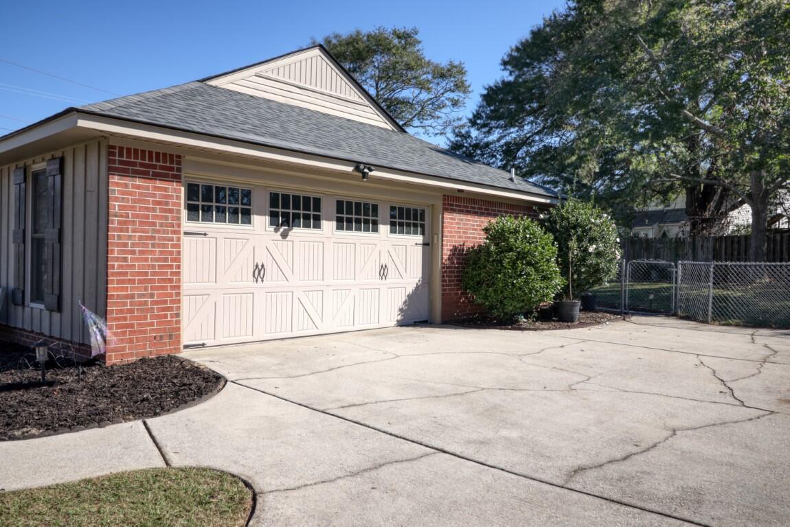 4151 Holly Road