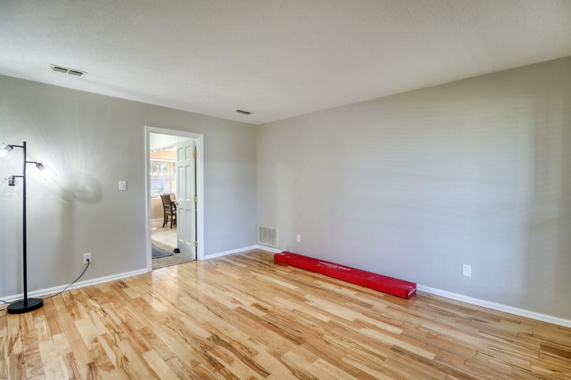 4151 Holly Road