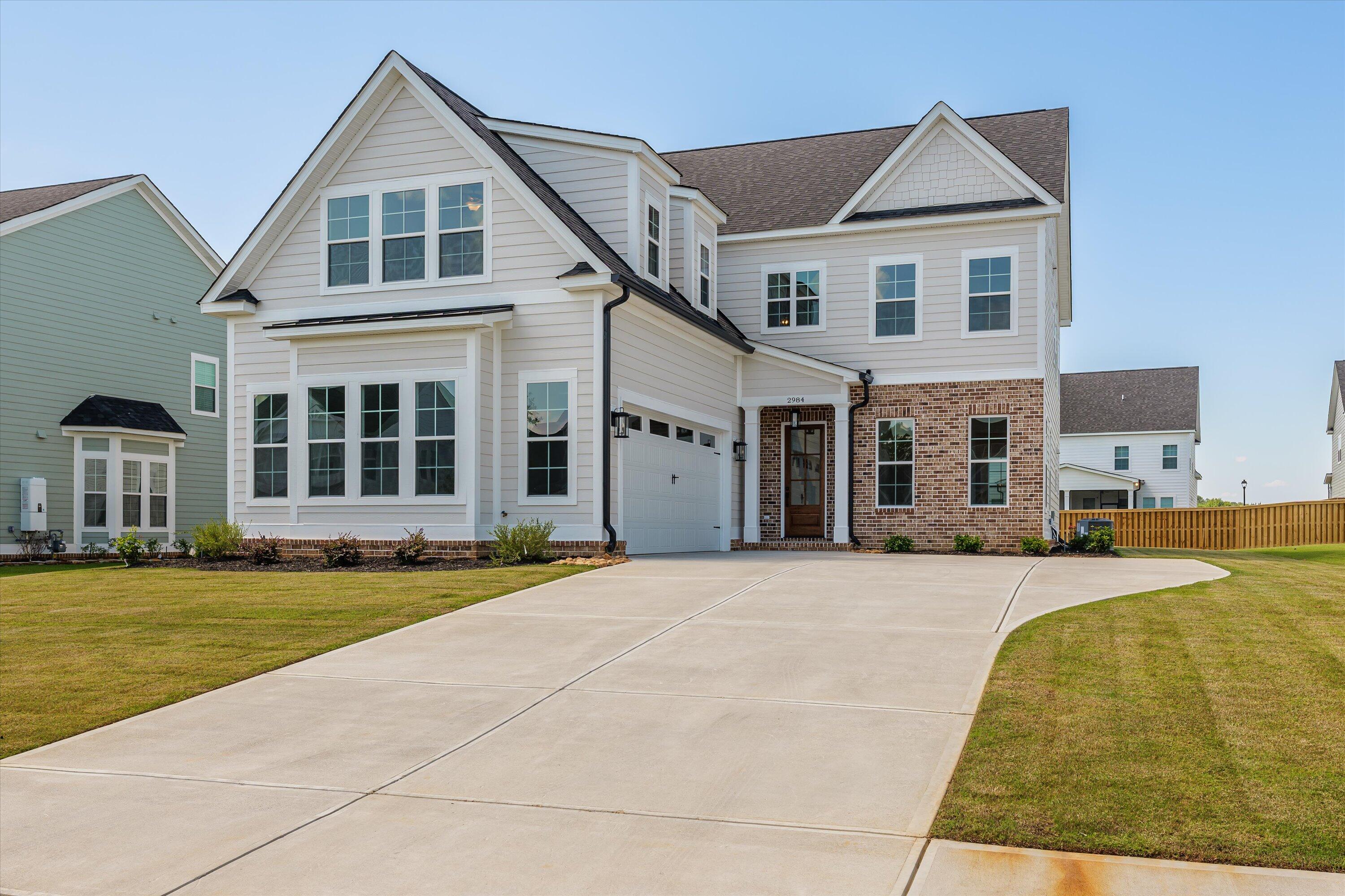 2984 Rosewood Drive