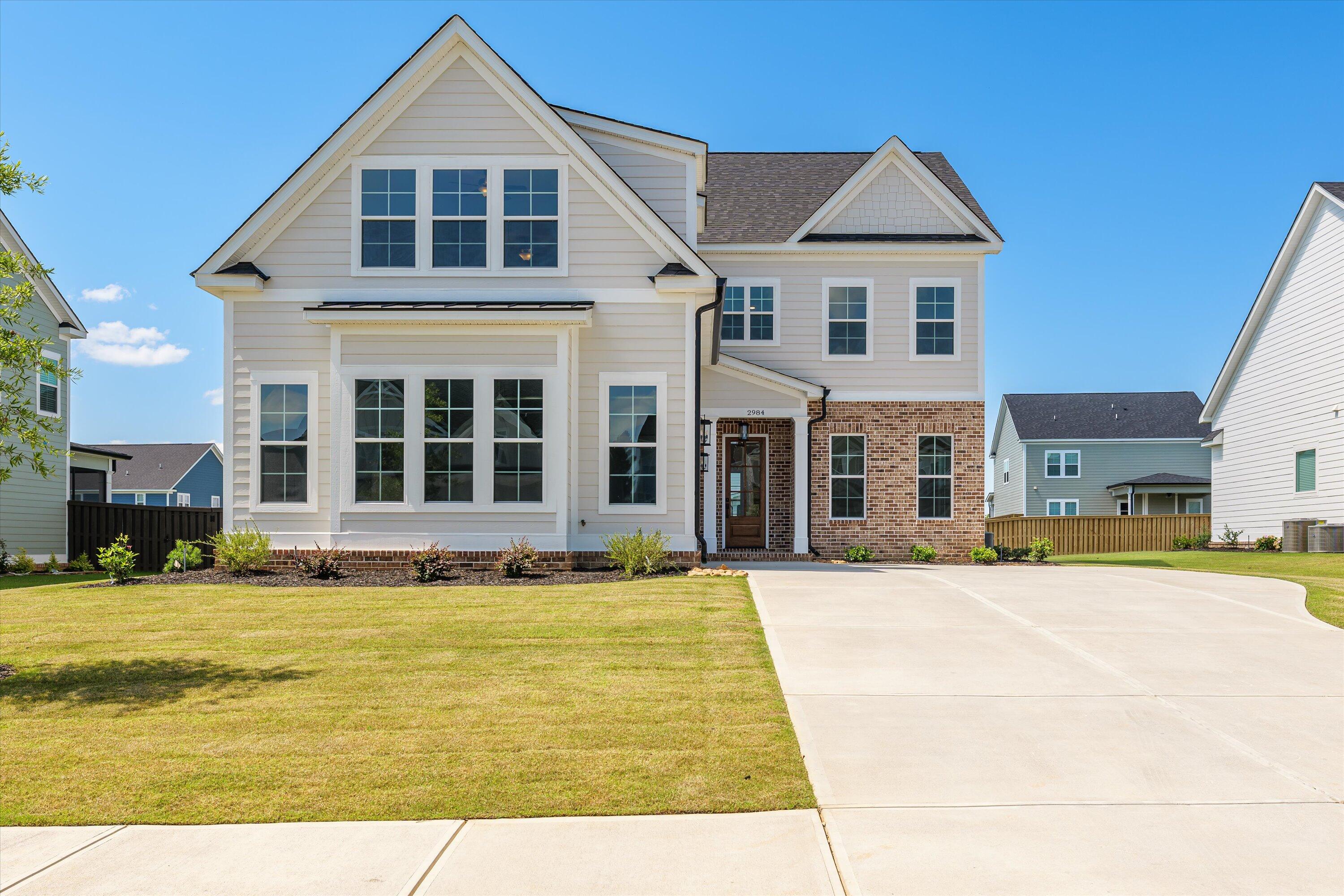 2984 Rosewood Drive